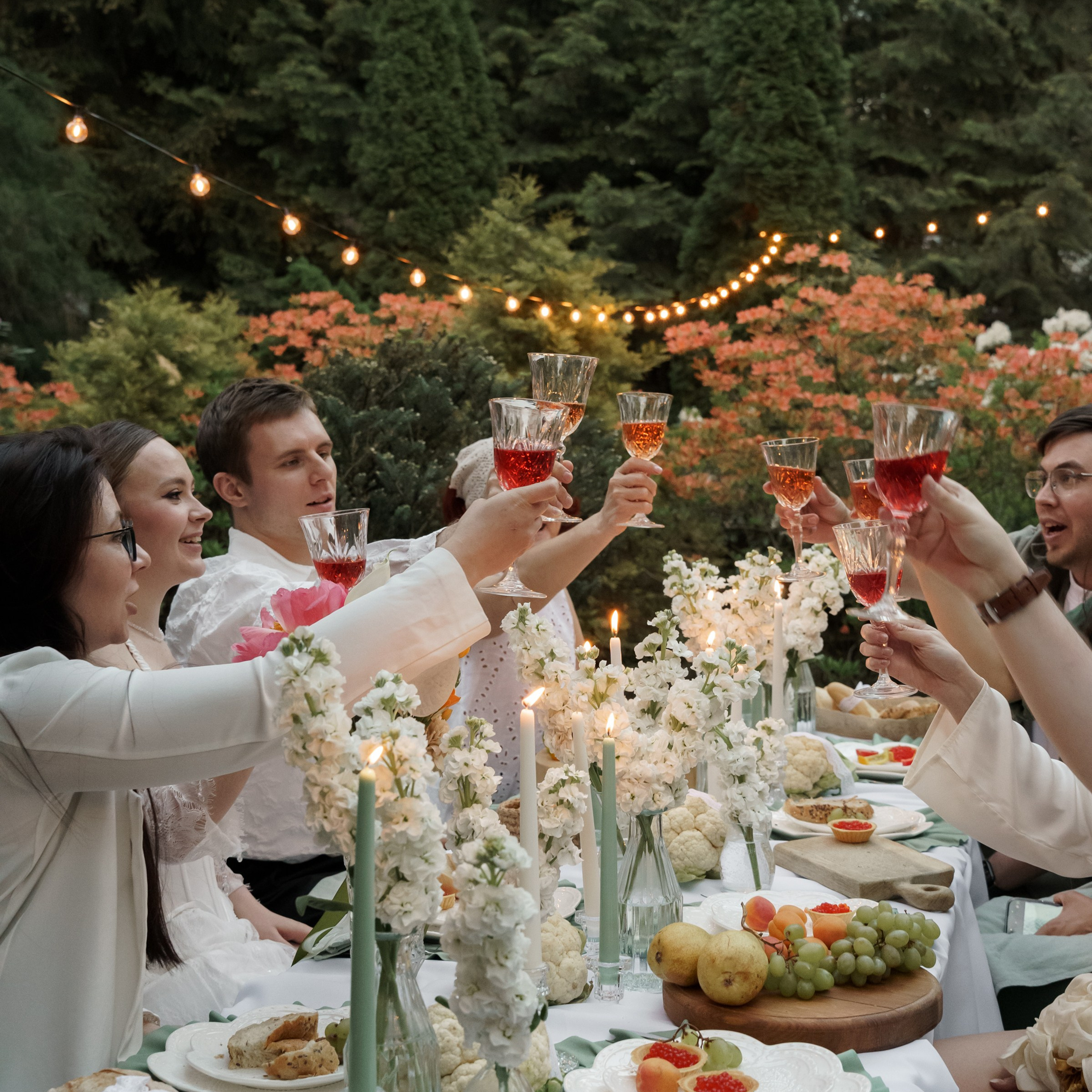 Даша и Даня загородный дом камерная свадьба. Свадебный фотограф Москва Москвовская область Санкт-Петербург