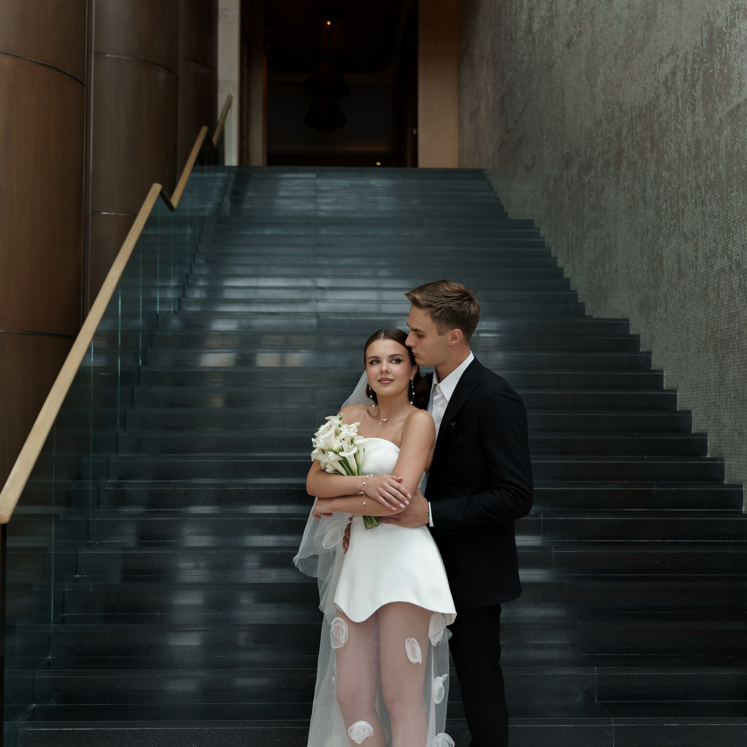 Таня и Артем городская свадьба. Свадебный фотограф Москва Москвовская область Санкт-Петербург