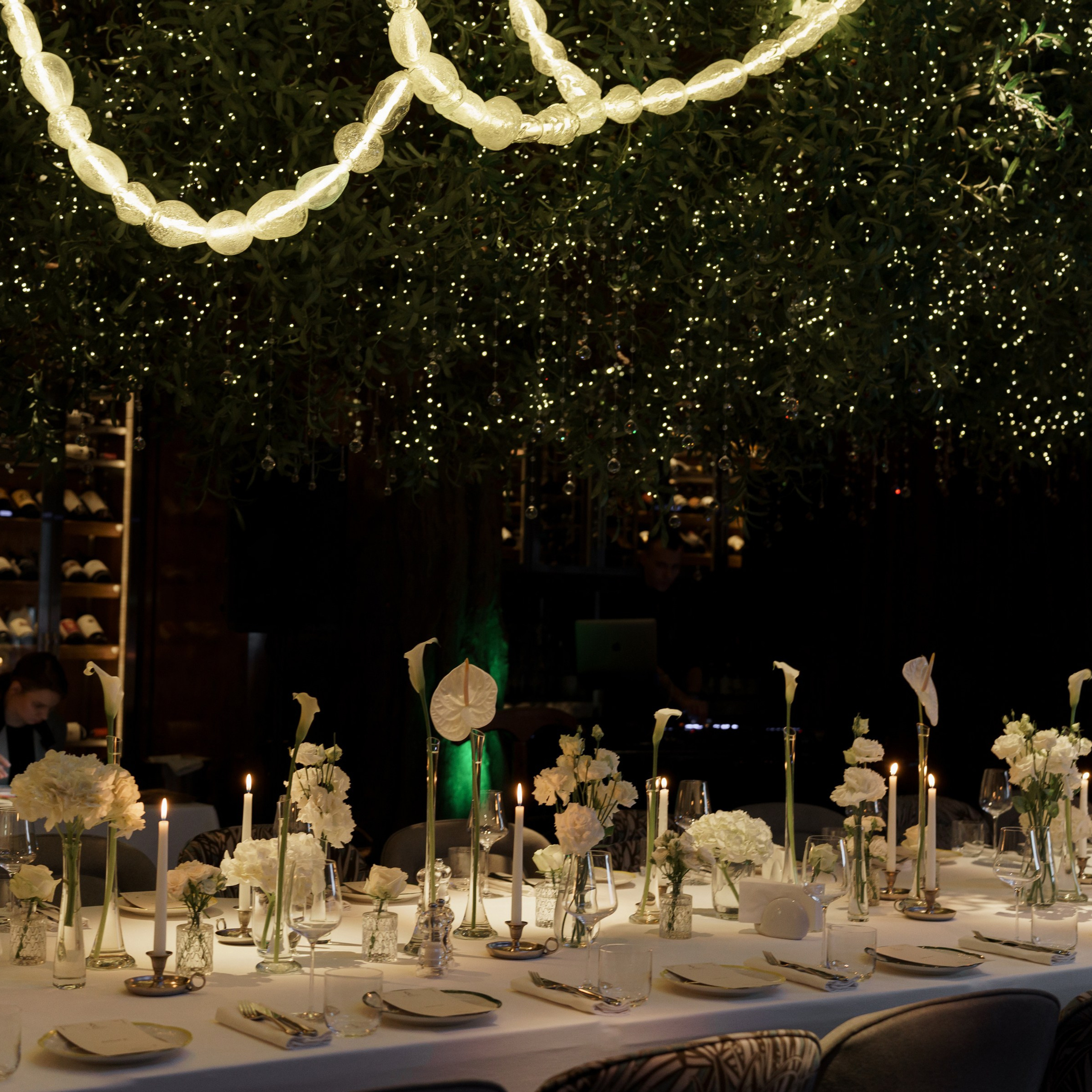 Таня и Артем городская свадьба. Свадебный фотограф Москва Москвовская область Санкт-Петербург