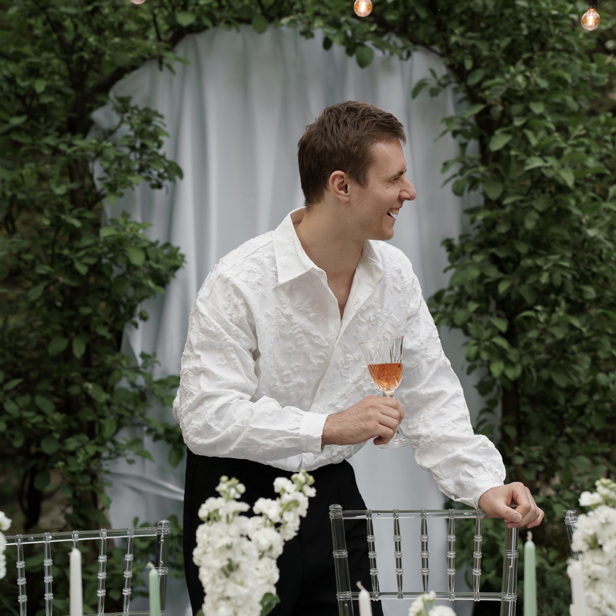 Даша и Даня загородный дом камерная свадьба. Свадебный фотограф Москва Москвовская область Санкт-Петербург