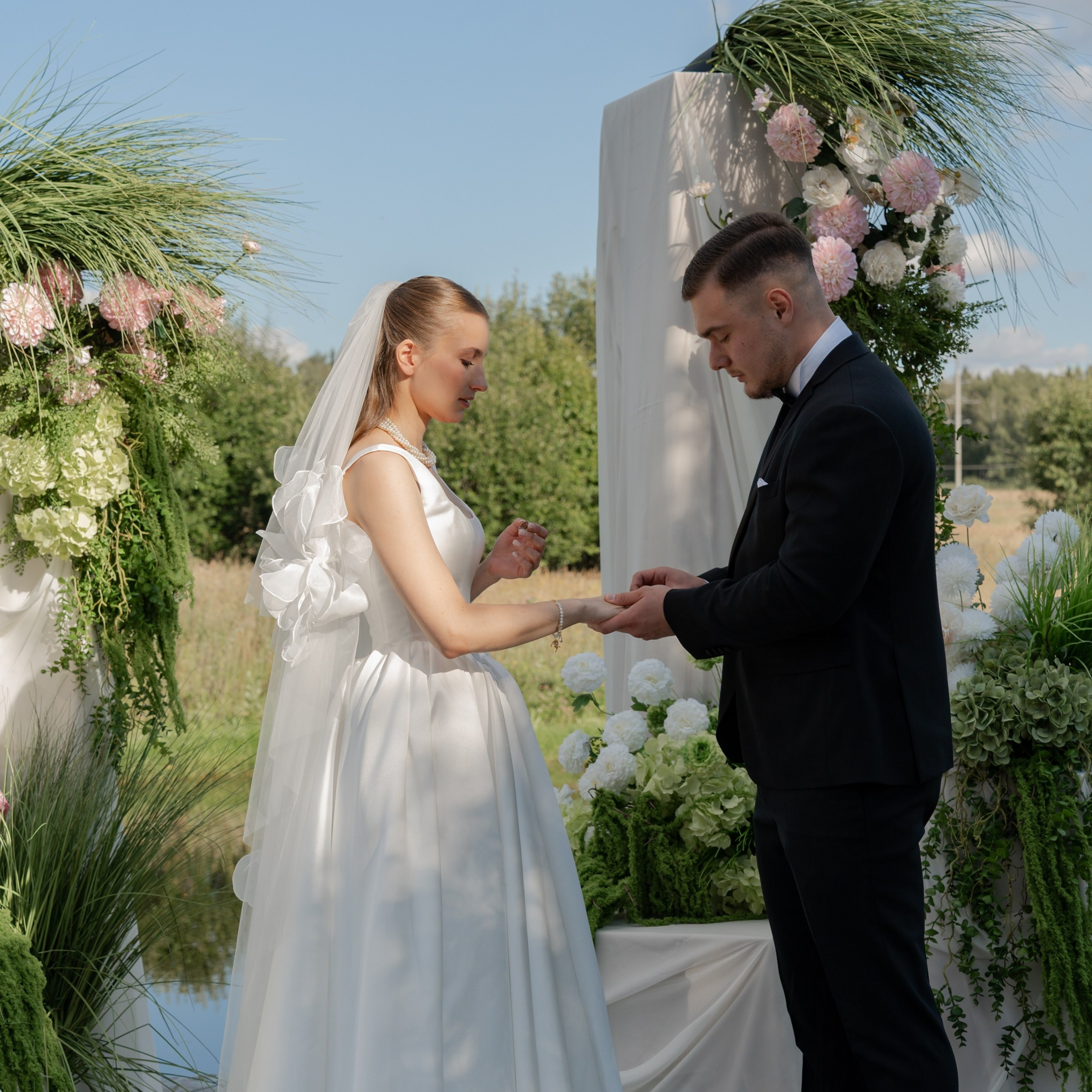 Маша и Никита усадьба Шелепаново. Свадебный фотограф Москва Москвовская область Санкт-Петербург