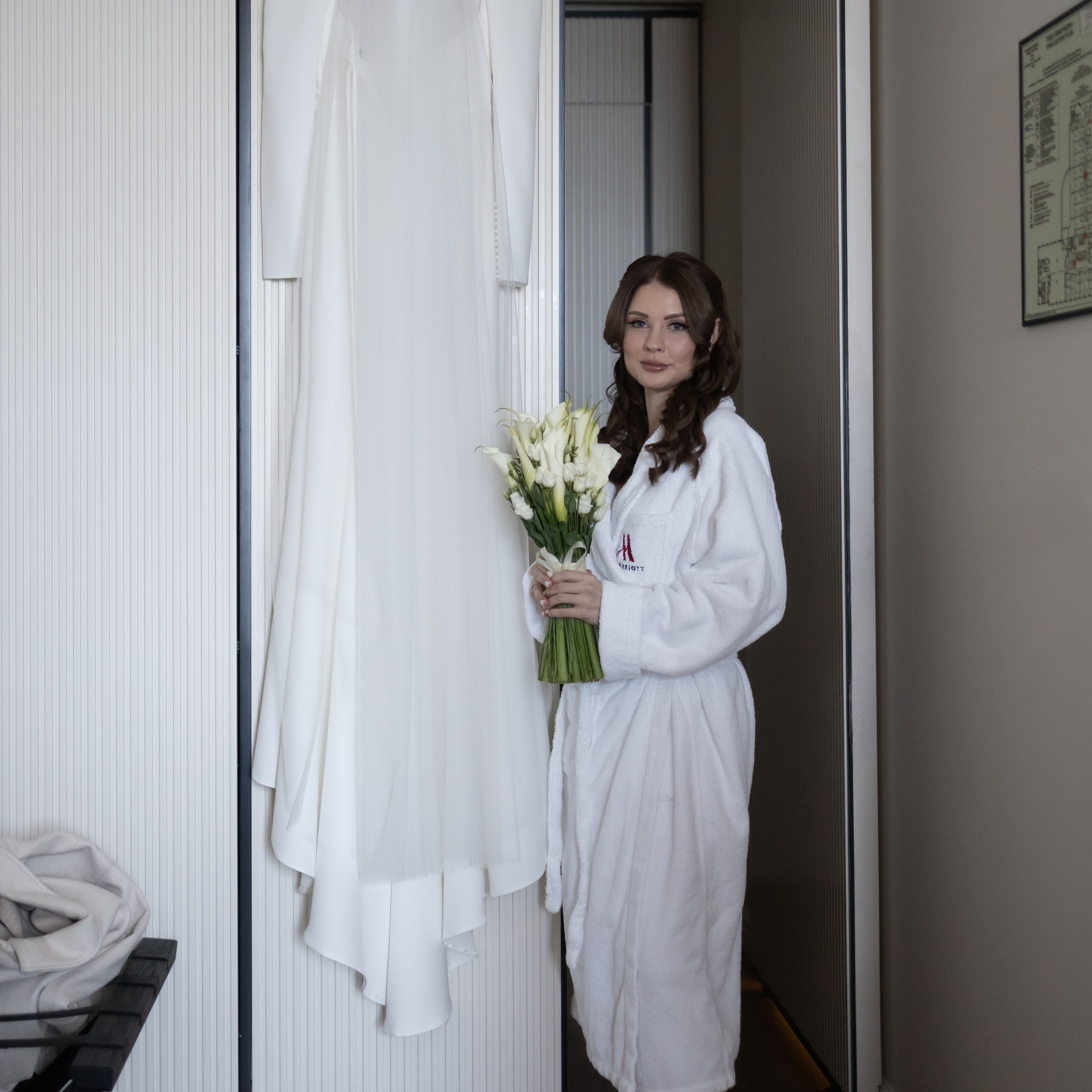 Свадебная съемка фотосессия Москва в отеле Marriott Imperial Plaza и регистрация в кутузовском загсе. Свадебный фотограф Москва Москвовская область Санкт-Петербург