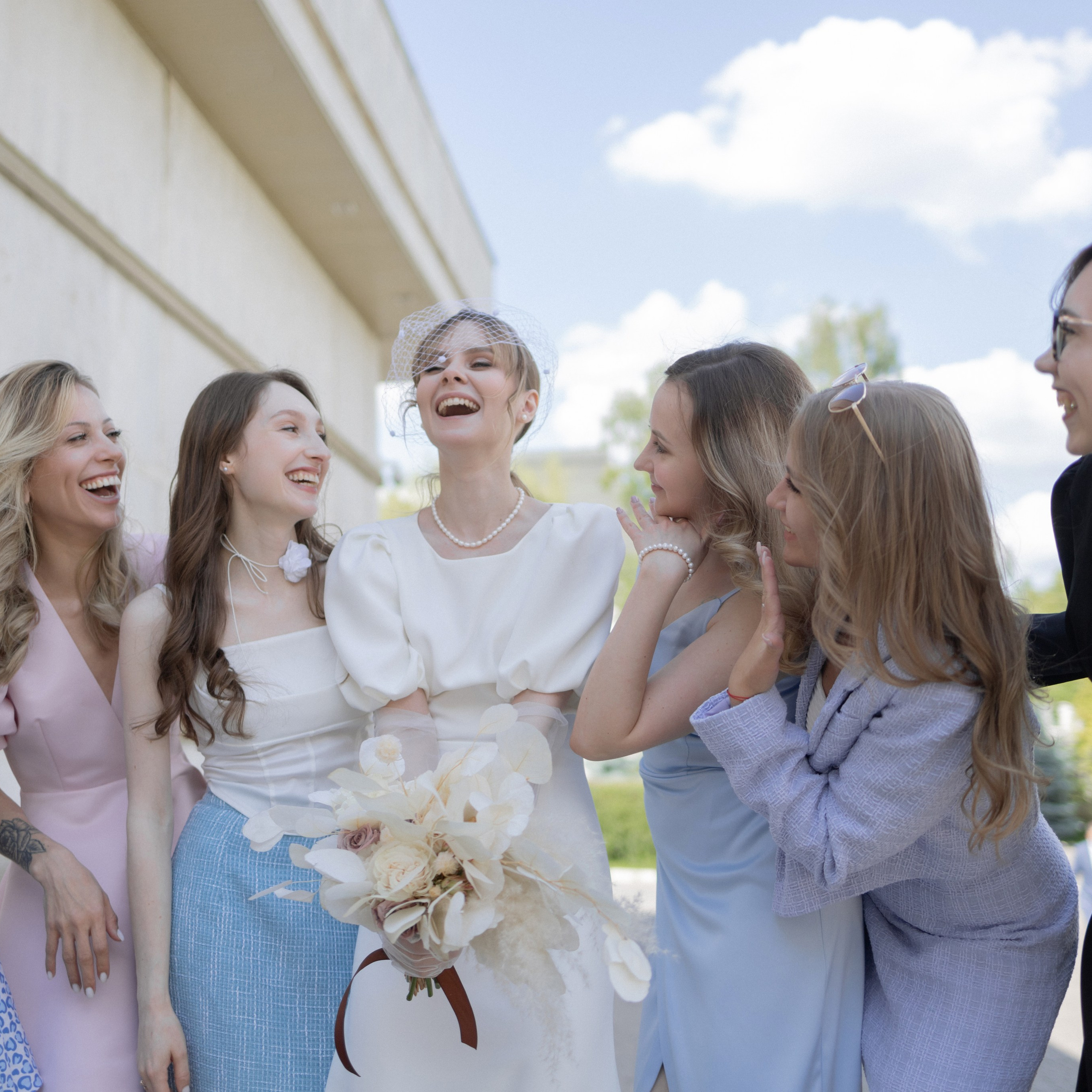 Свадебная фотосессия с банкетом Москва 21kult винтажная свадьба. Свадебный фотограф Москва Москвовская область Санкт-Петербург