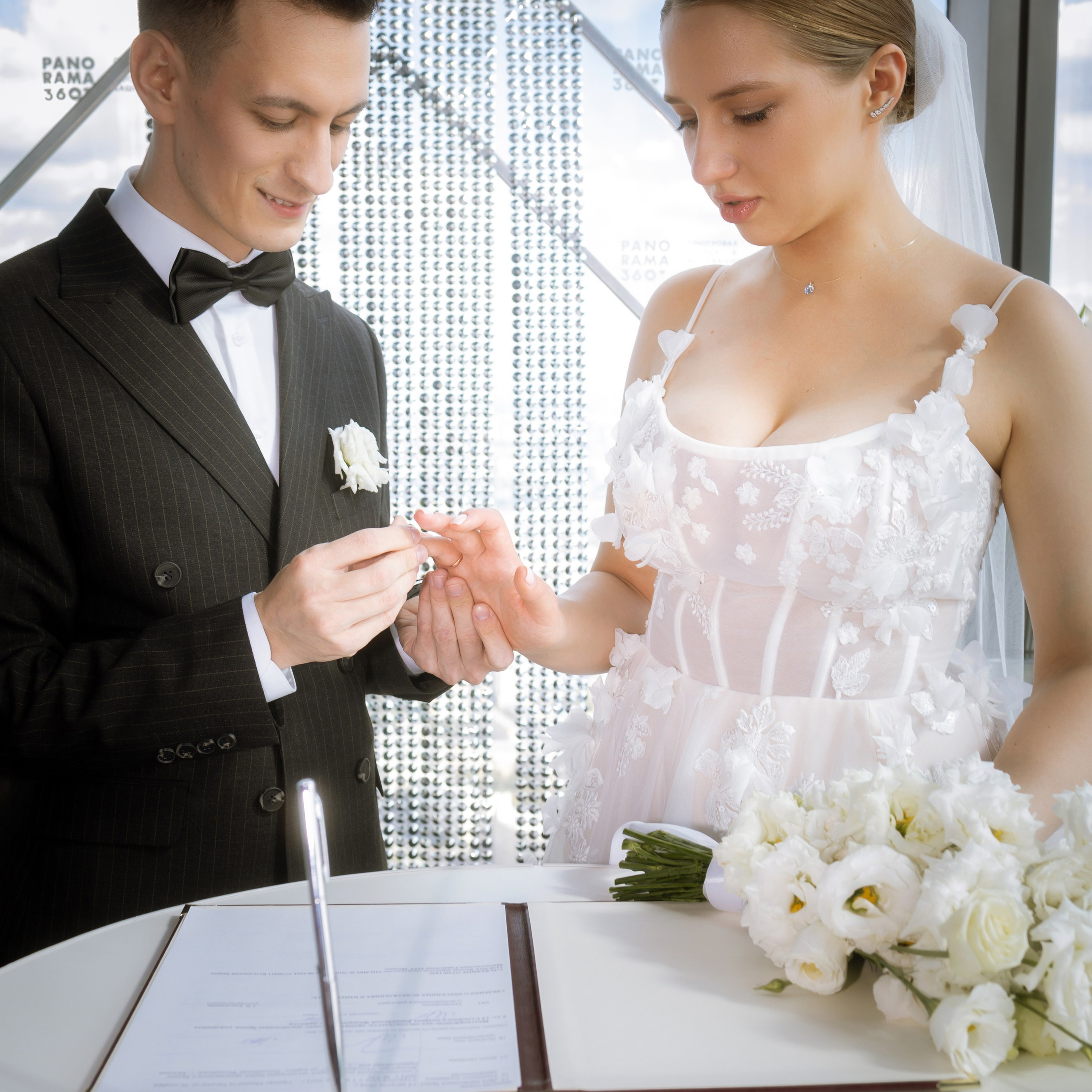 Отель континенталь утро невесты Москва и регистрация брака в Башня Федерация "Панорама 360". Свадебный фотограф Москва Москвовская область Санкт-Петербург