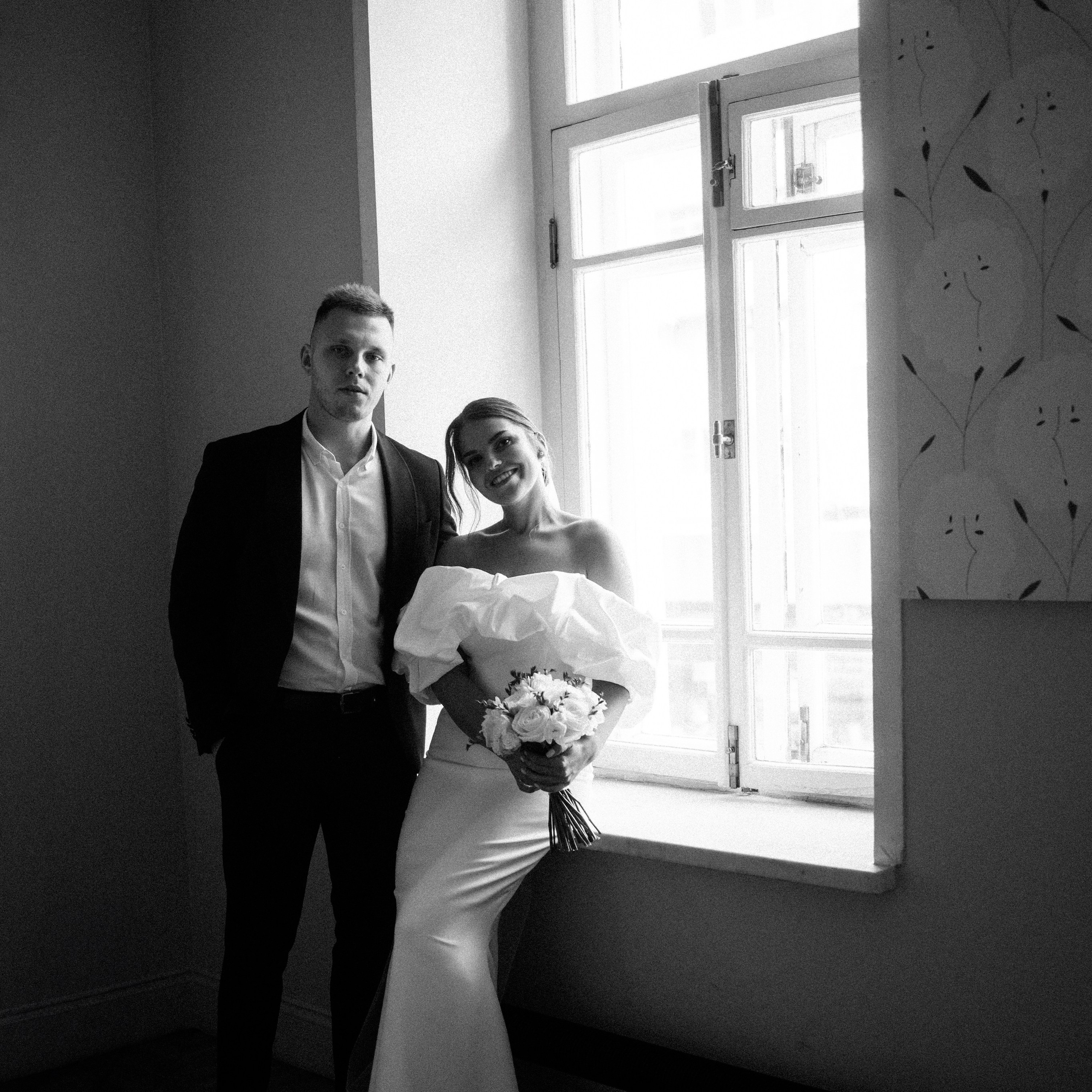 Камерная свадьба в Москве утро в отеле Рихтер регистрация в White studio Royal адреса счастья. Свадебный фотограф Москва Москвовская область Санкт-Петербург