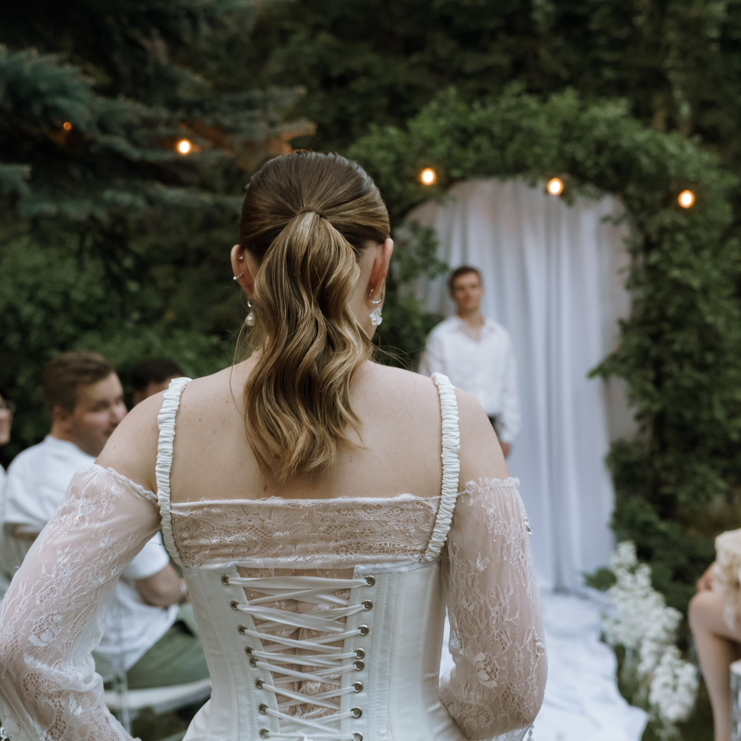 Даша и Даня загородный дом камерная свадьба. Свадебный фотограф Москва Москвовская область Санкт-Петербург