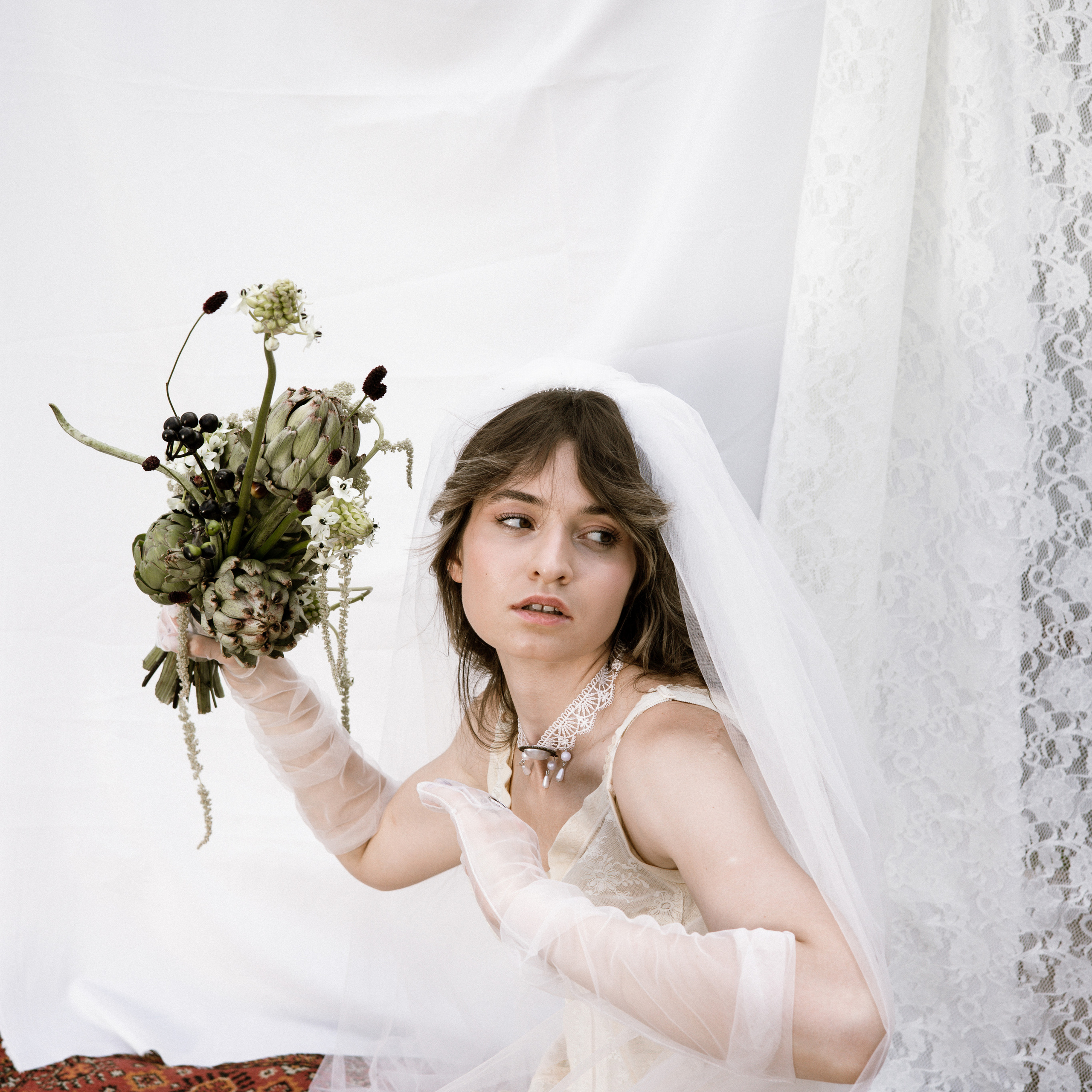 Vnukovo Village свадебная фотосессия с выездной регистрацияей жарким августом утро невесты в доме на природе и выездная регистрация. Свадебный фотограф Москва Москвовская область Санкт-Петербург