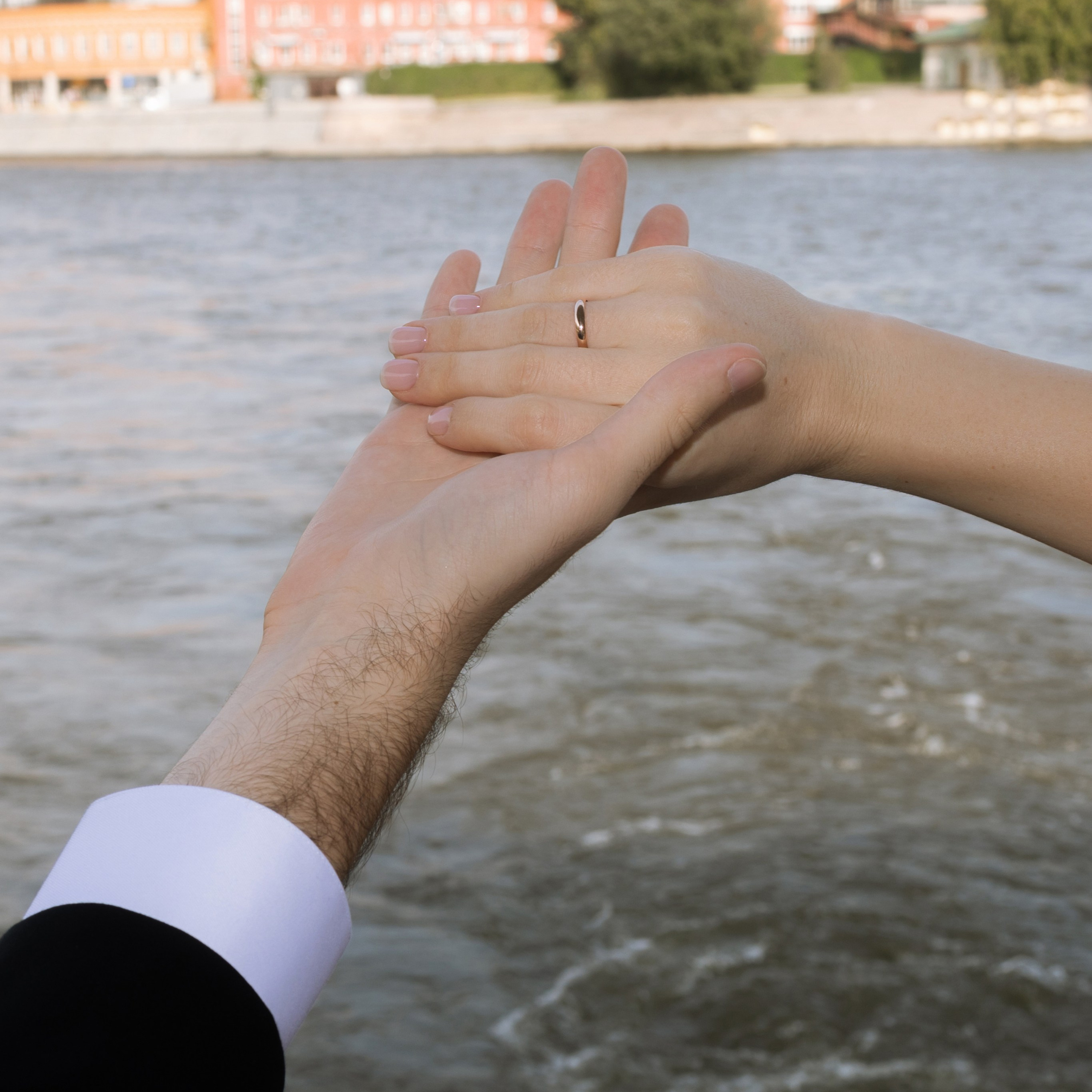 Регисрация брака в Пушкинской библиотеке и камерный свадебный ужин в кругу семьи в ресторане Ривьера. Свадебный фотограф Москва Москвовская область Санкт-Петербург