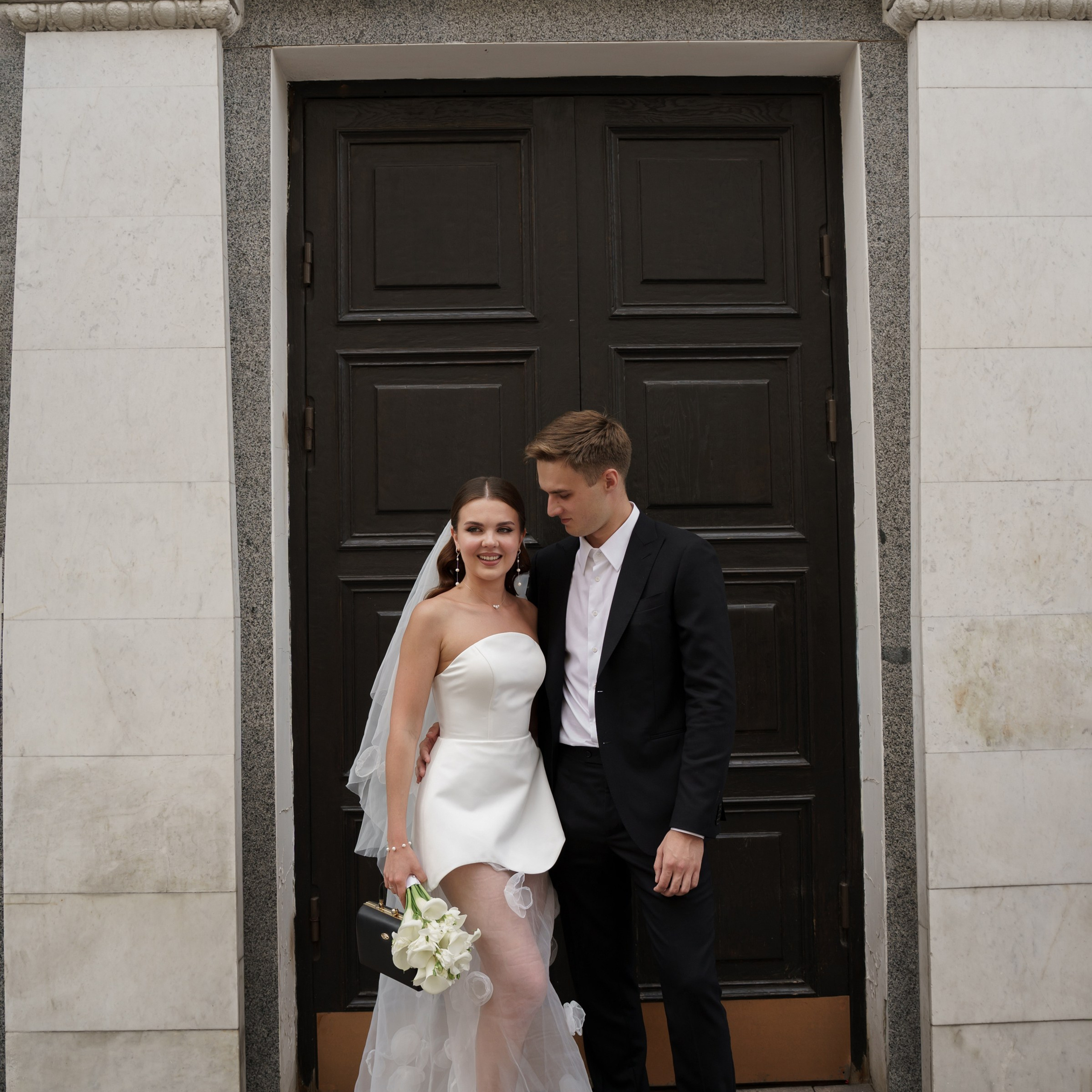 Таня и Артем городская свадьба. Свадебный фотограф Москва Москвовская область Санкт-Петербург