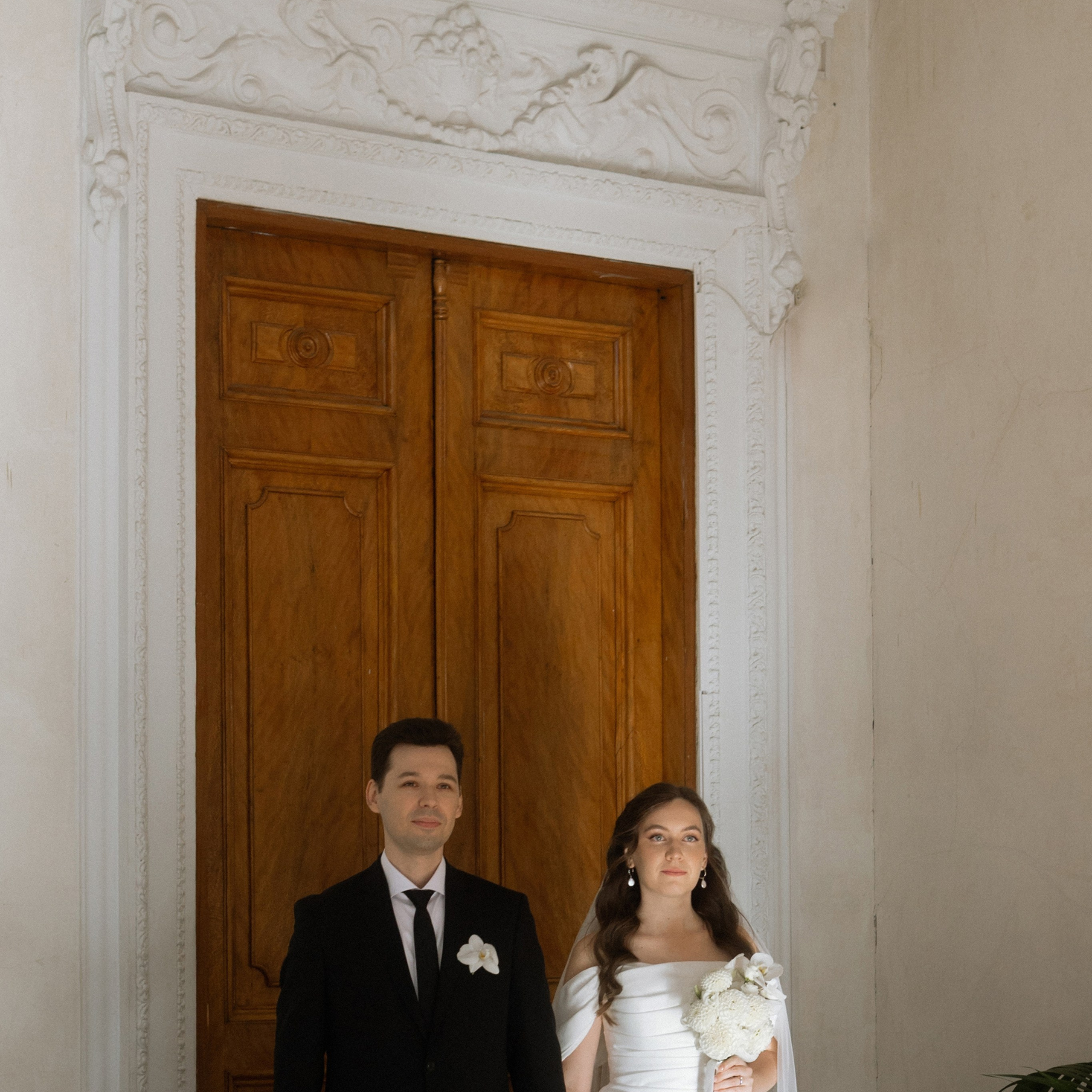 Регисрация брака в Пушкинской библиотеке и камерный свадебный ужин в кругу семьи в ресторане Ривьера. Свадебный фотограф Москва Москвовская область Санкт-Петербург