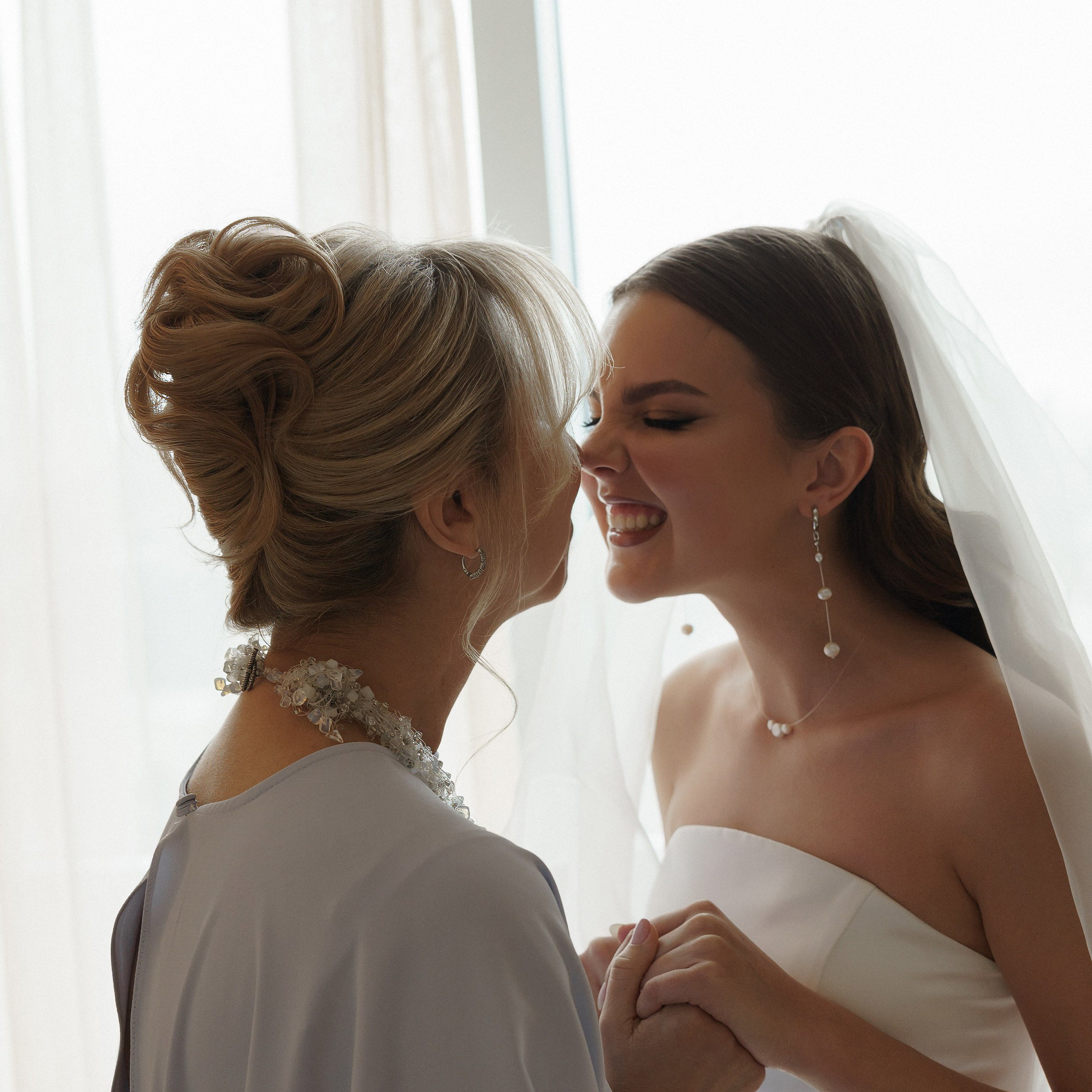 Таня и Артем городская свадьба. Свадебный фотограф Москва Москвовская область Санкт-Петербург