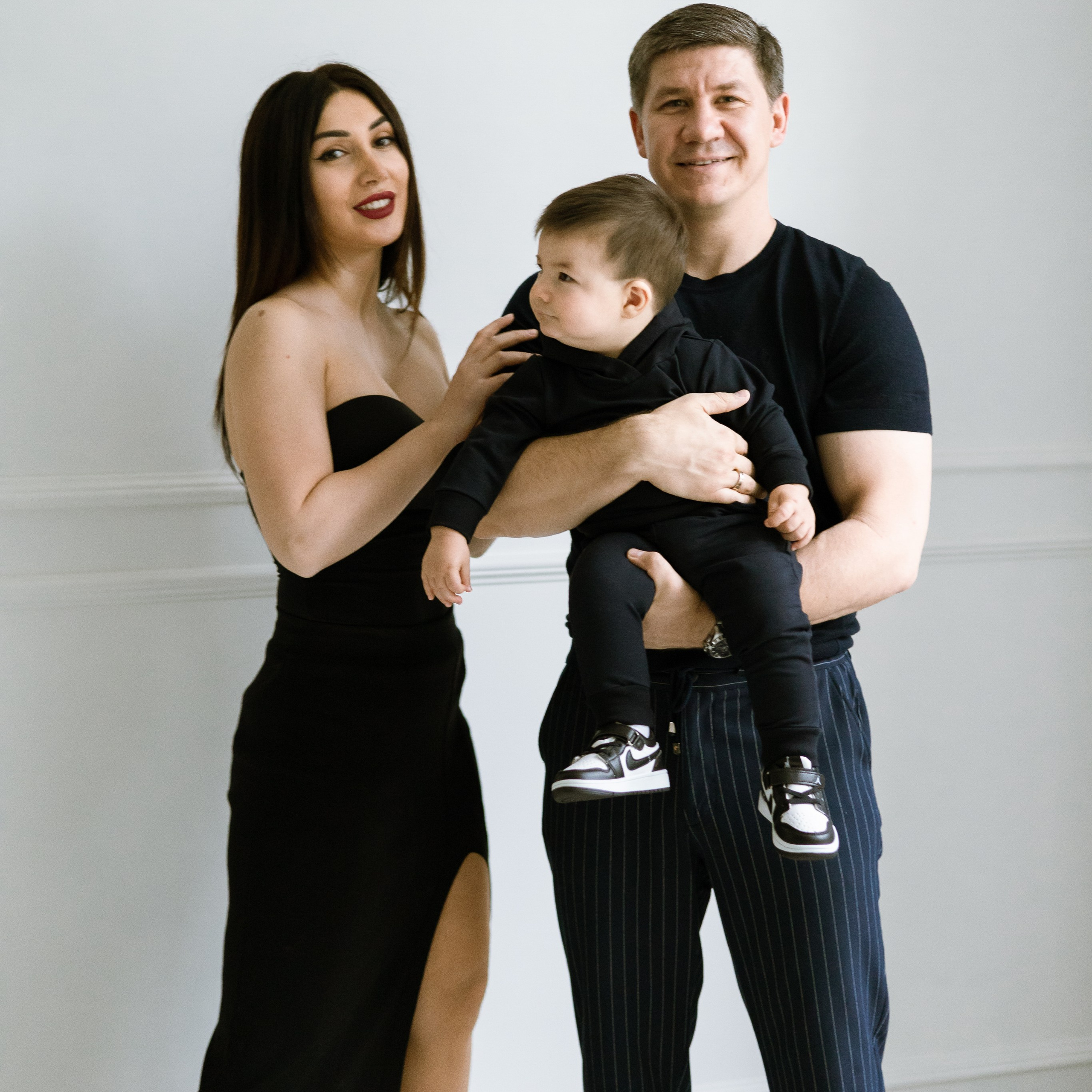 Семейная фотосессия на год. Свадебный фотограф Москва Москвовская область Санкт-Петербург