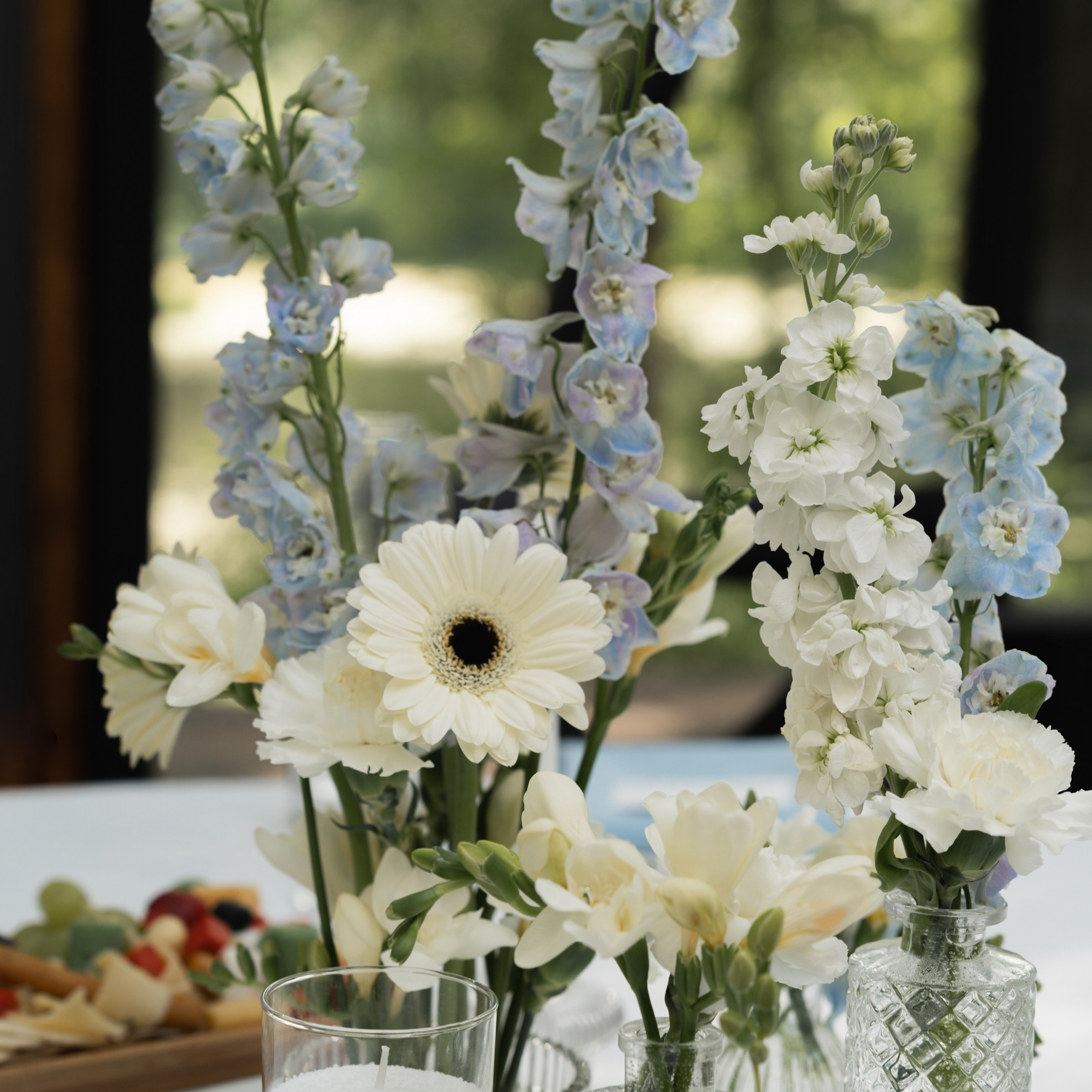 Свадьба на природе. Свадебный фотограф Москва Москвовская область Санкт-Петербург