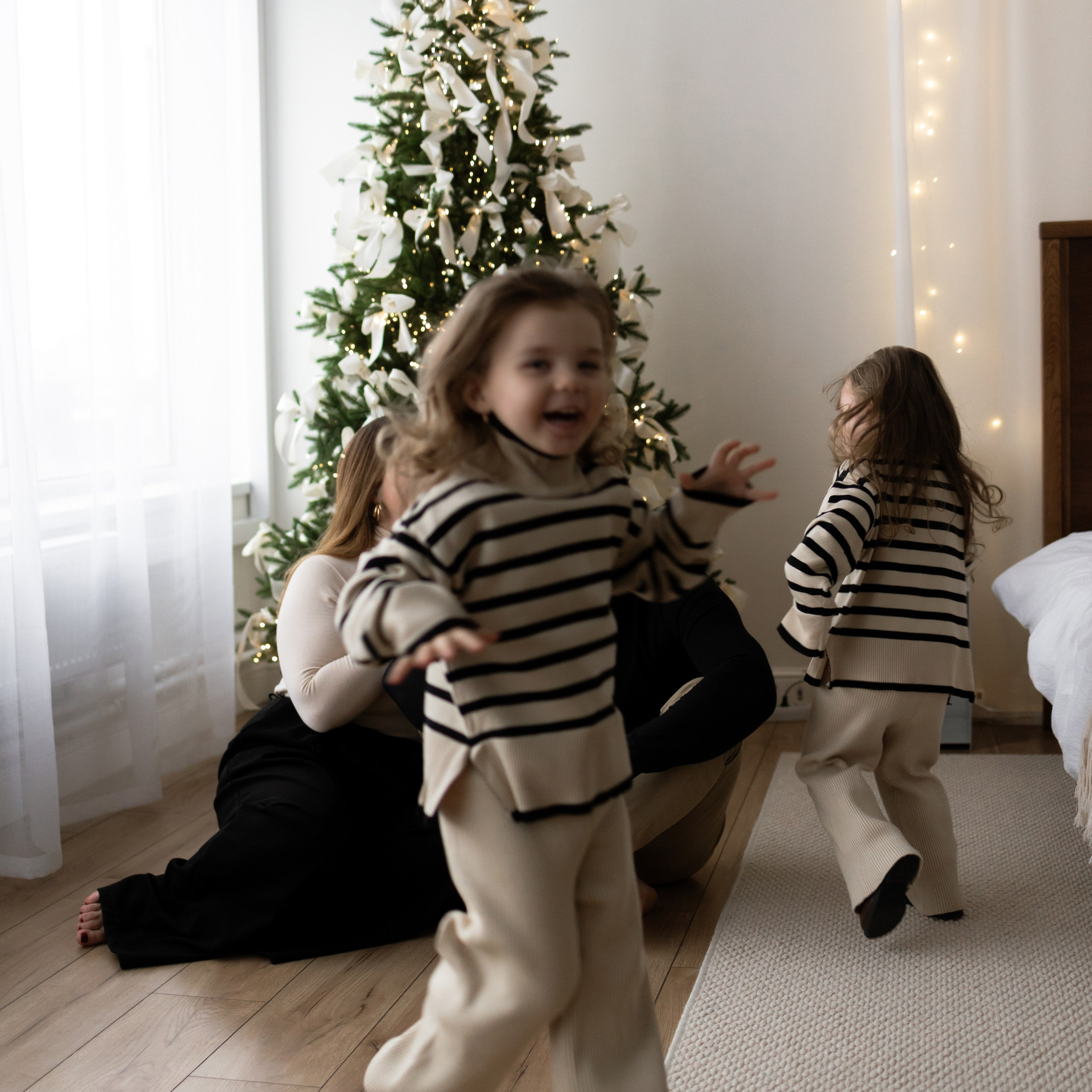 Фотосессия с маленькими деться в студии Москва. Свадебный фотограф Москва Москвовская область Санкт-Петербург