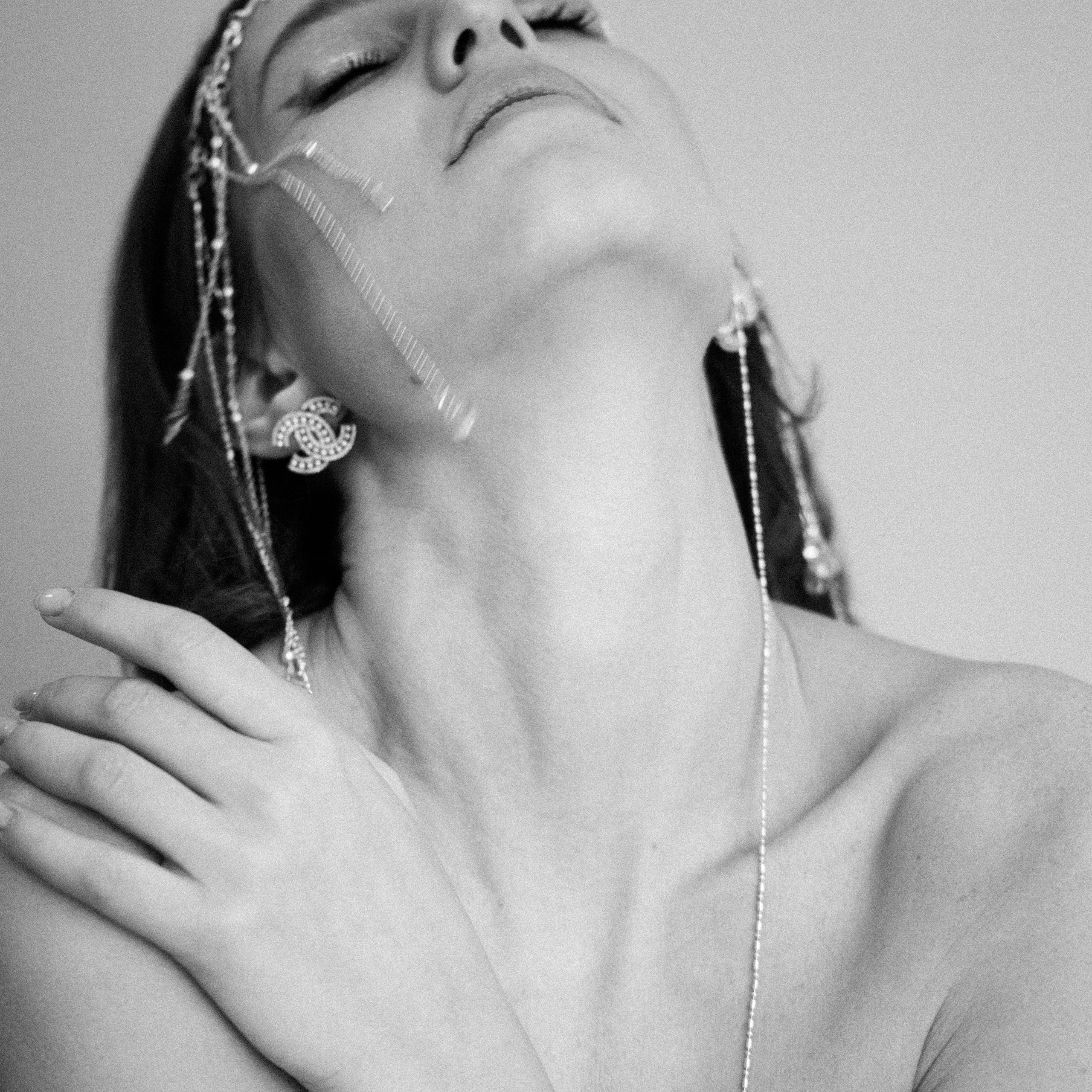 Свадебная фотосессия 14 февраля в студии вместо отеля. Свадебный фотограф Москва Москвовская область Санкт-Петербург