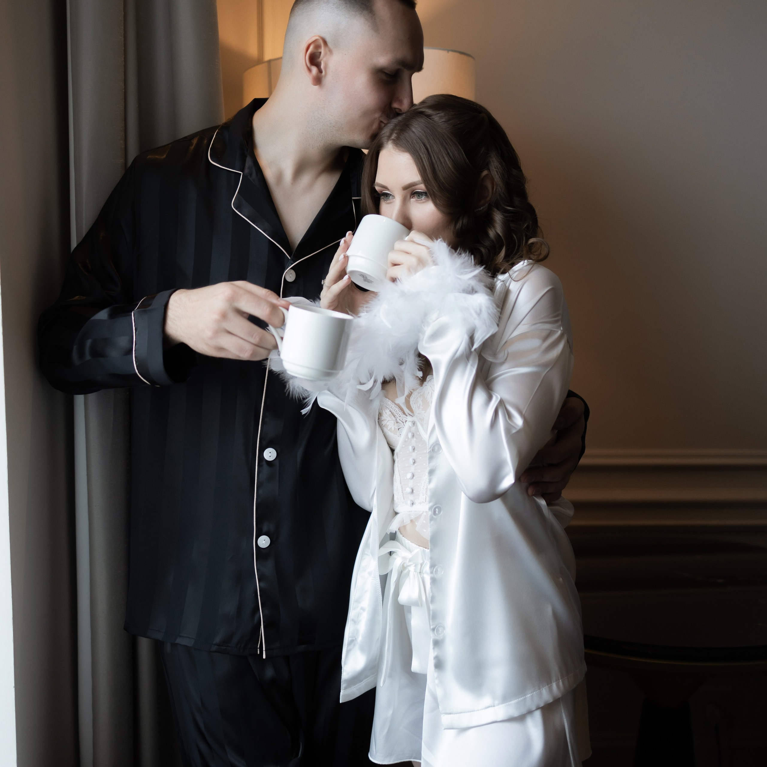 Свадебная съемка фотосессия Москва в отеле Marriott Imperial Plaza и регистрация в кутузовском загсе. Свадебный фотограф Москва Москвовская область Санкт-Петербург