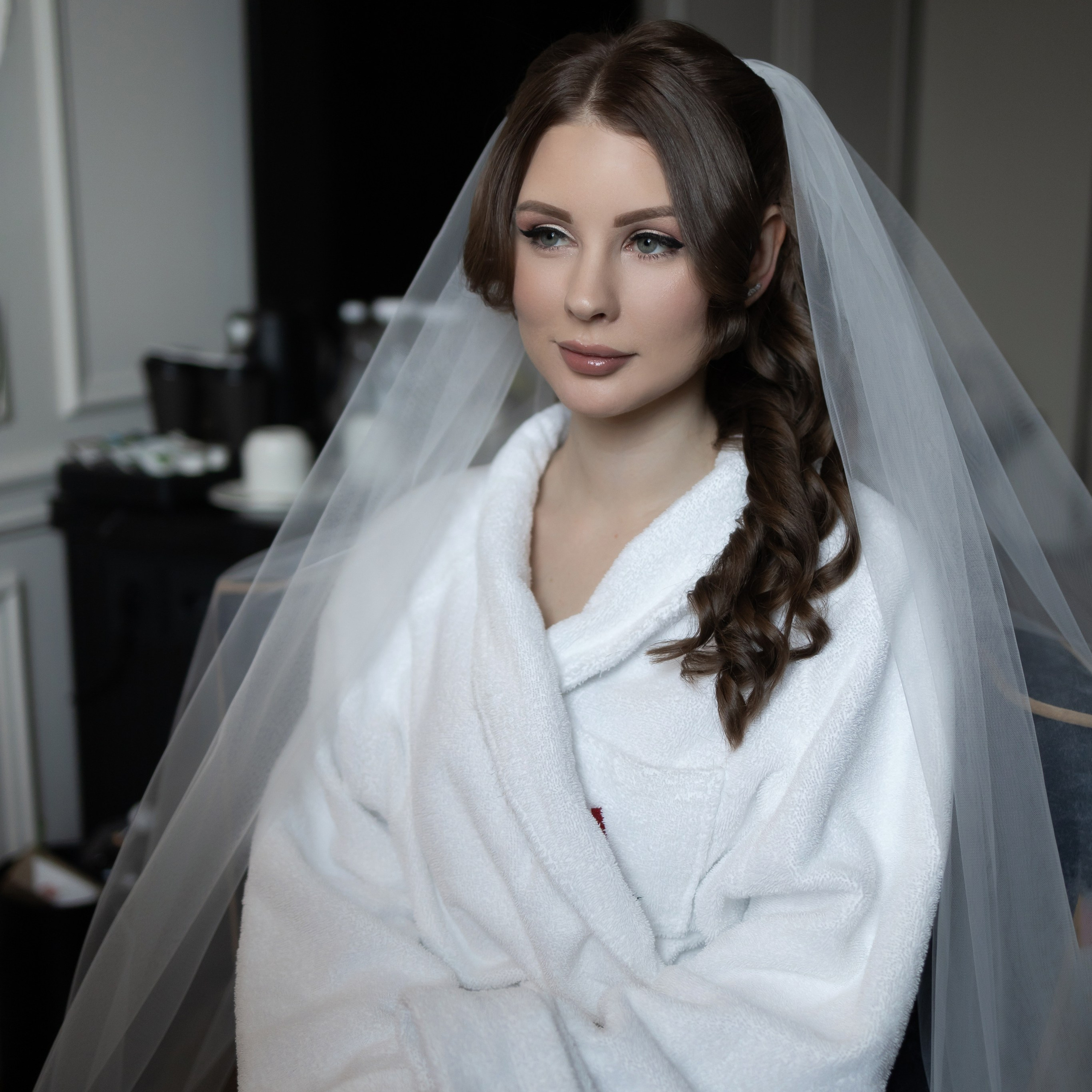 Свадебная съемка фотосессия Москва в отеле Marriott Imperial Plaza и регистрация в кутузовском загсе. Свадебный фотограф Москва Москвовская область Санкт-Петербург