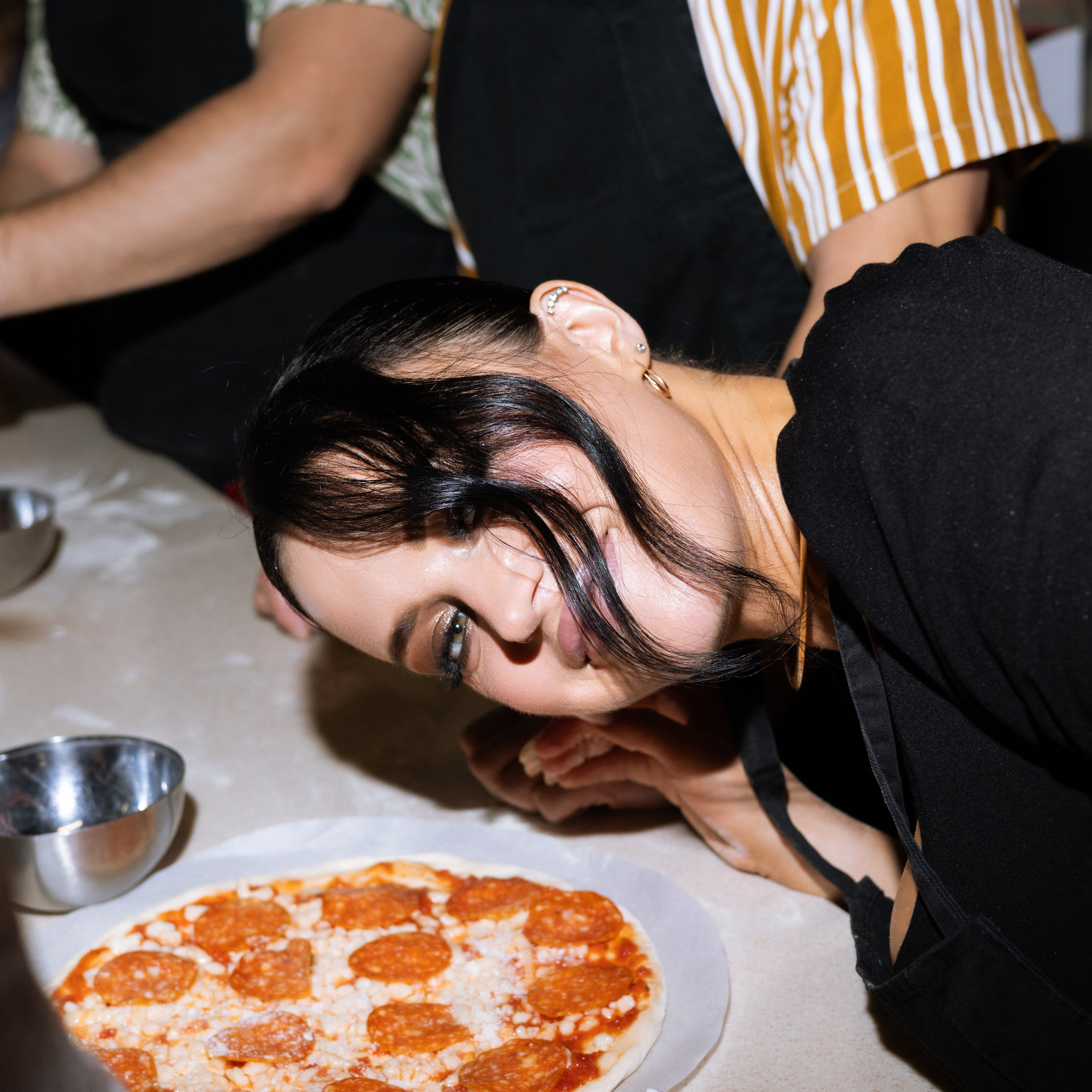 Камерная свадьба в Москве утро в отеле Рихтер регистрация в White studio Royal адреса счастья. Свадебный фотограф Москва Москвовская область Санкт-Петербург