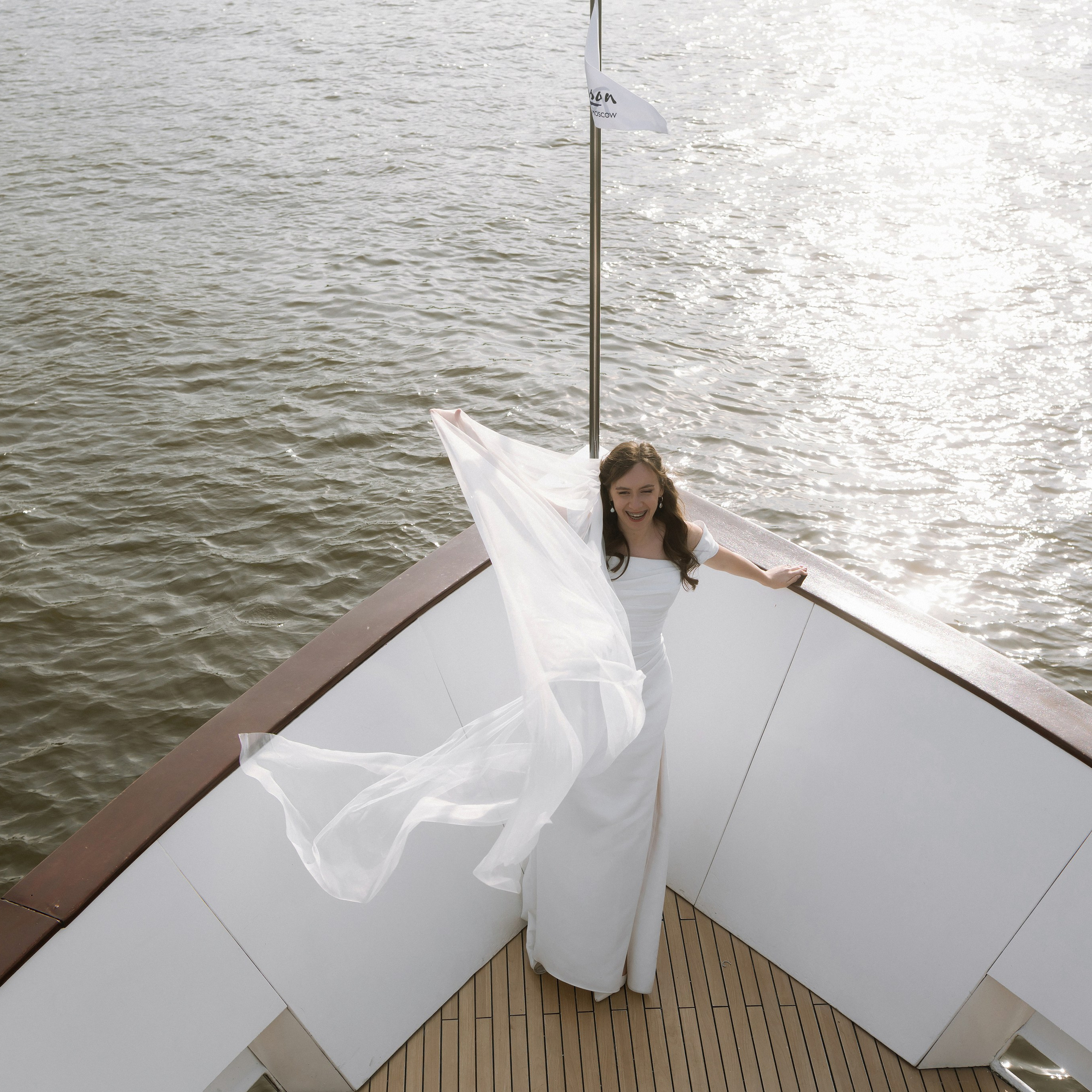 Регисрация брака в Пушкинской библиотеке и камерный свадебный ужин в кругу семьи в ресторане Ривьера. Свадебный фотограф Москва Москвовская область Санкт-Петербург