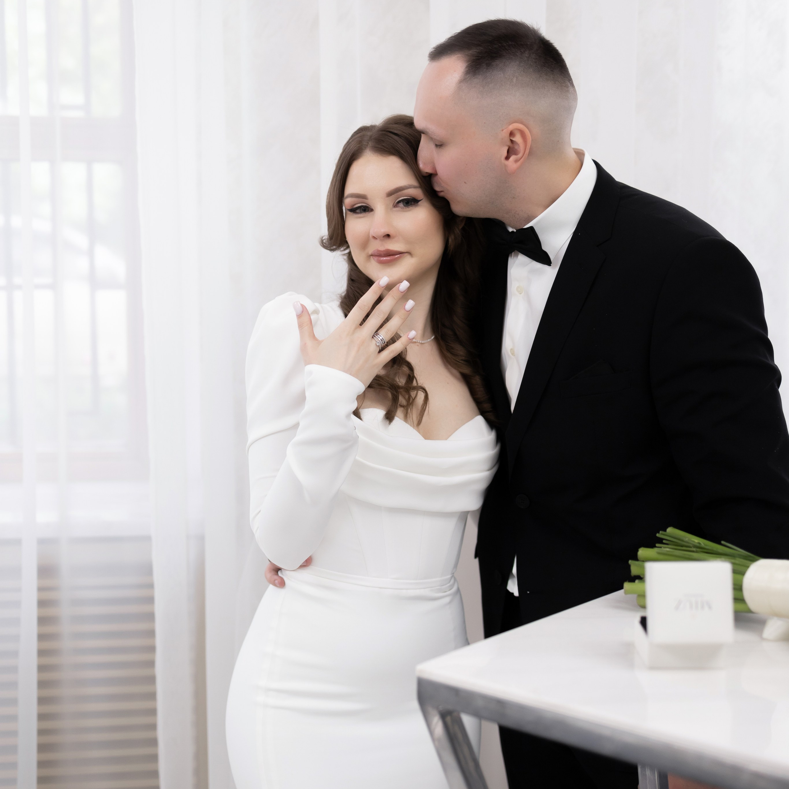 Свадебная съемка фотосессия Москва в отеле Marriott Imperial Plaza и регистрация в кутузовском загсе. Свадебный фотограф Москва Москвовская область Санкт-Петербург