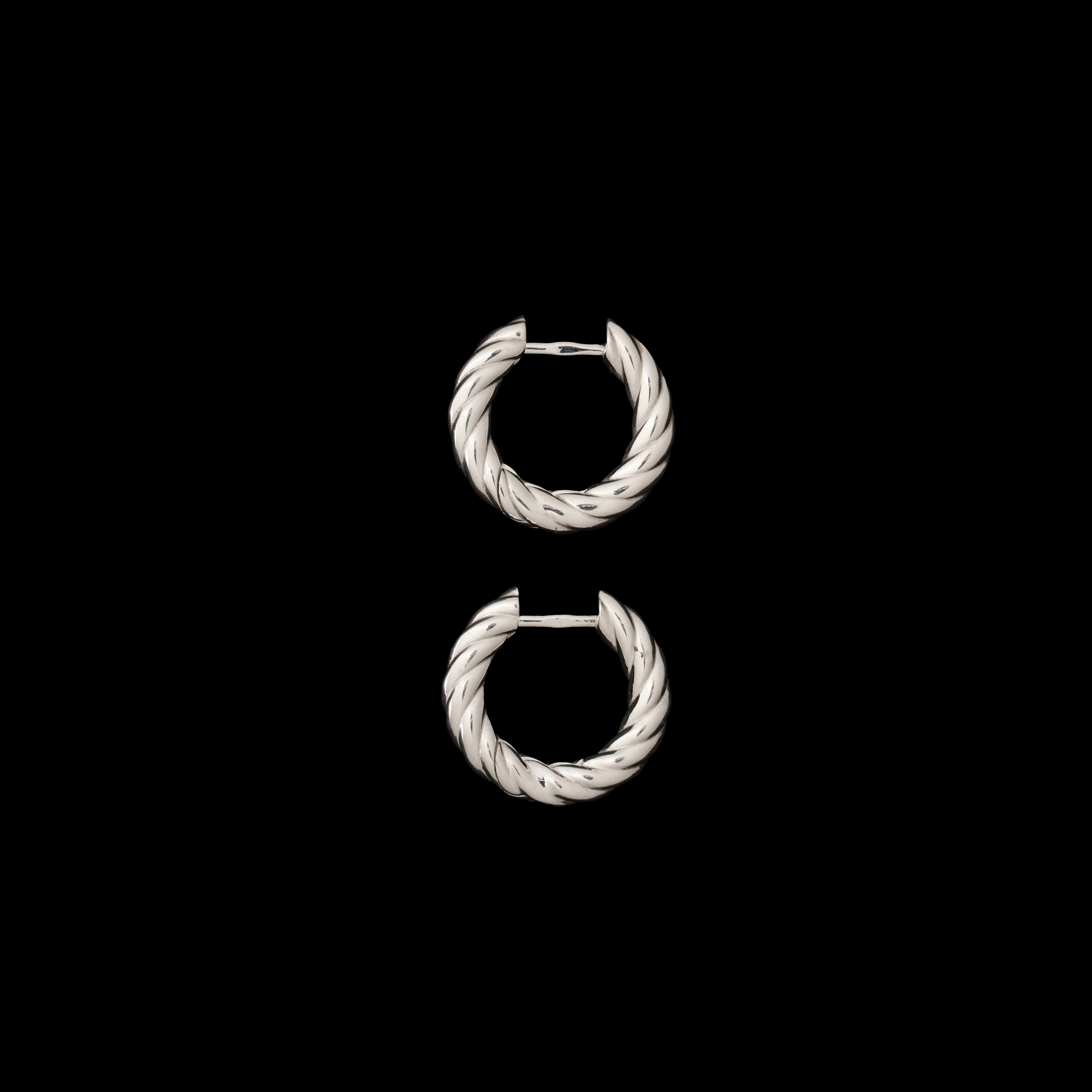 М11. Лендинг