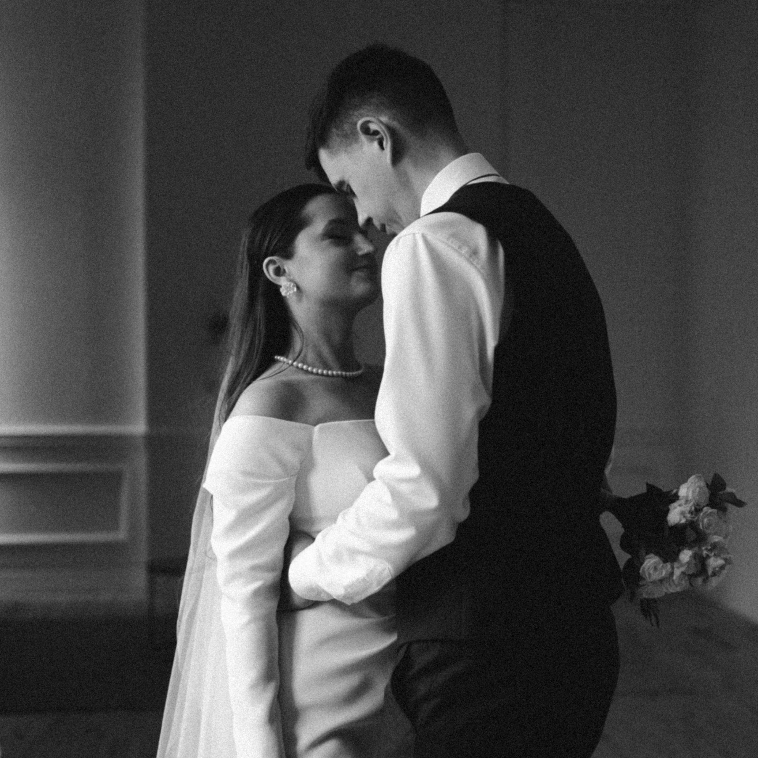 Виктор и Надежда