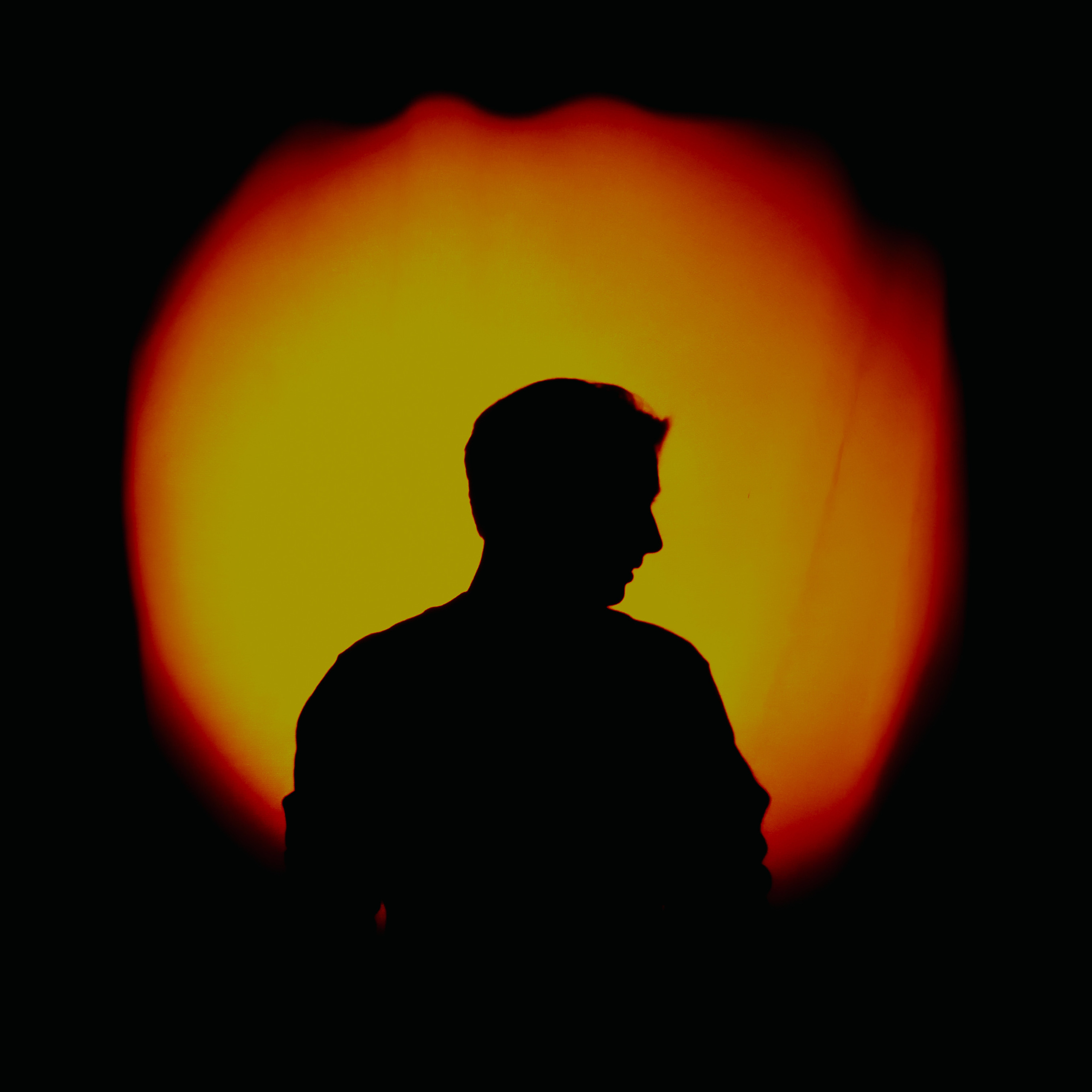 подпрожектором