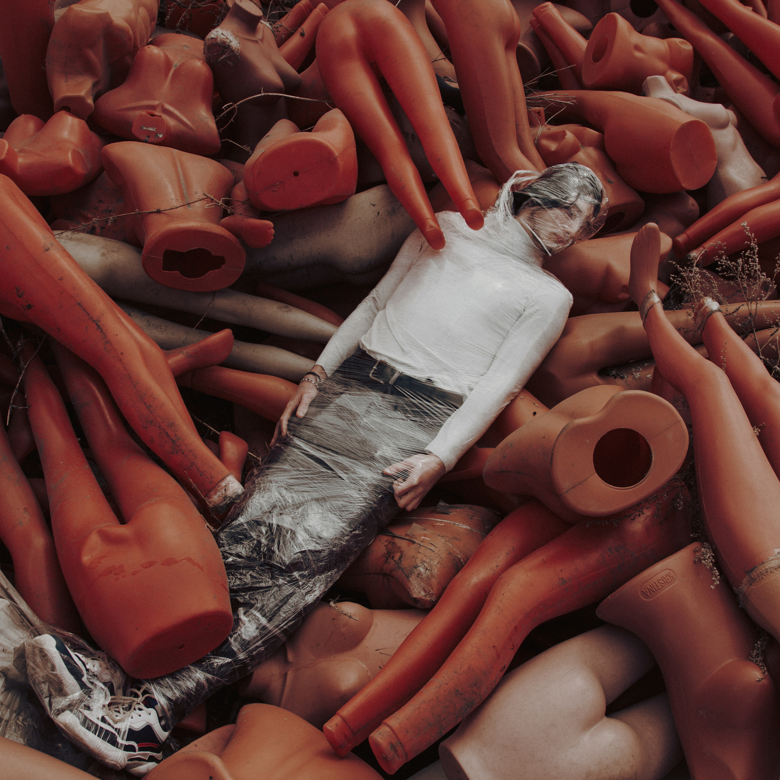 кладбище манекенов