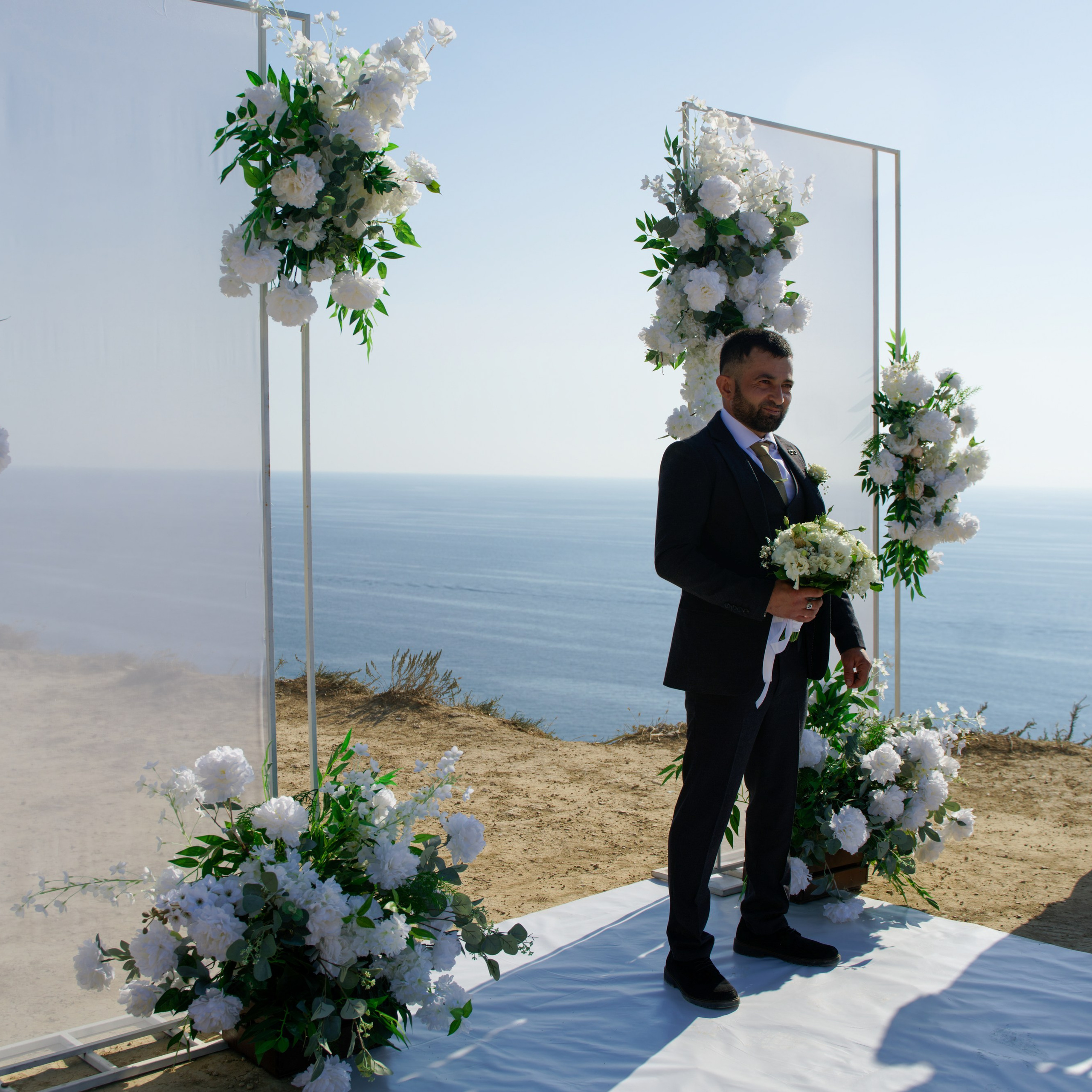 Декор для выездной регистрации. Главная