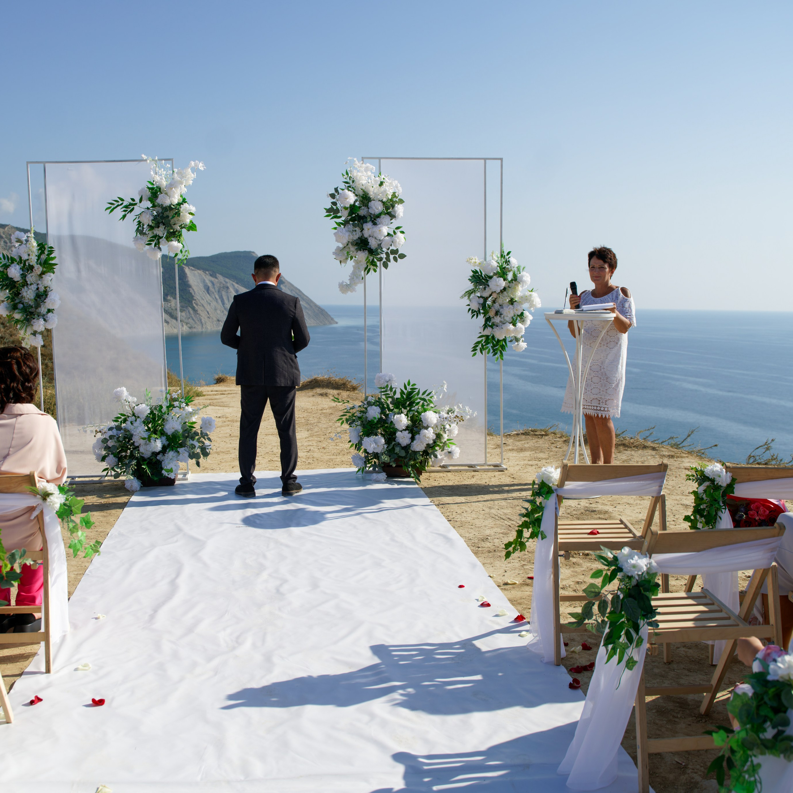 Декор для выездной регистрации. Главная