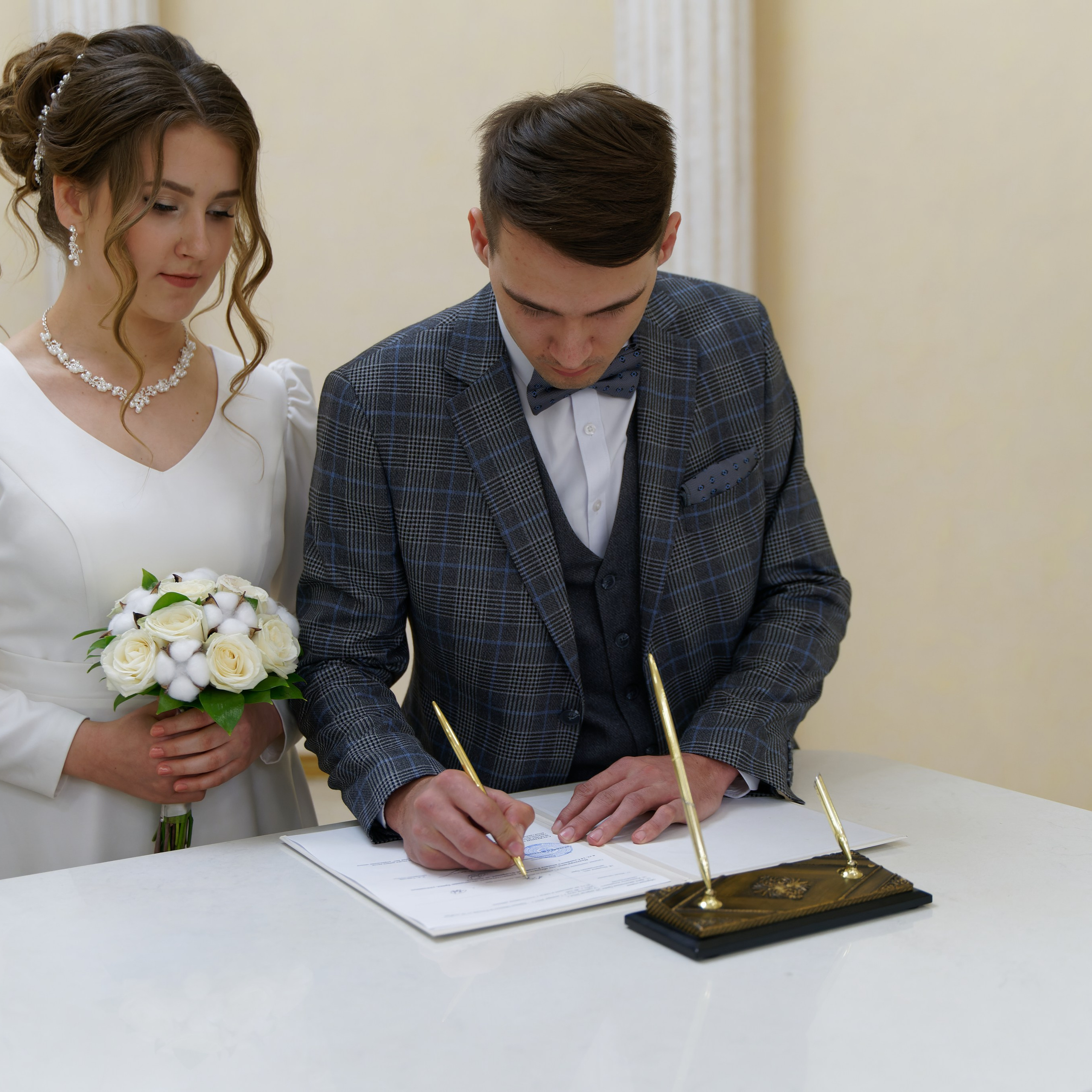 Артём и Анна. Главная