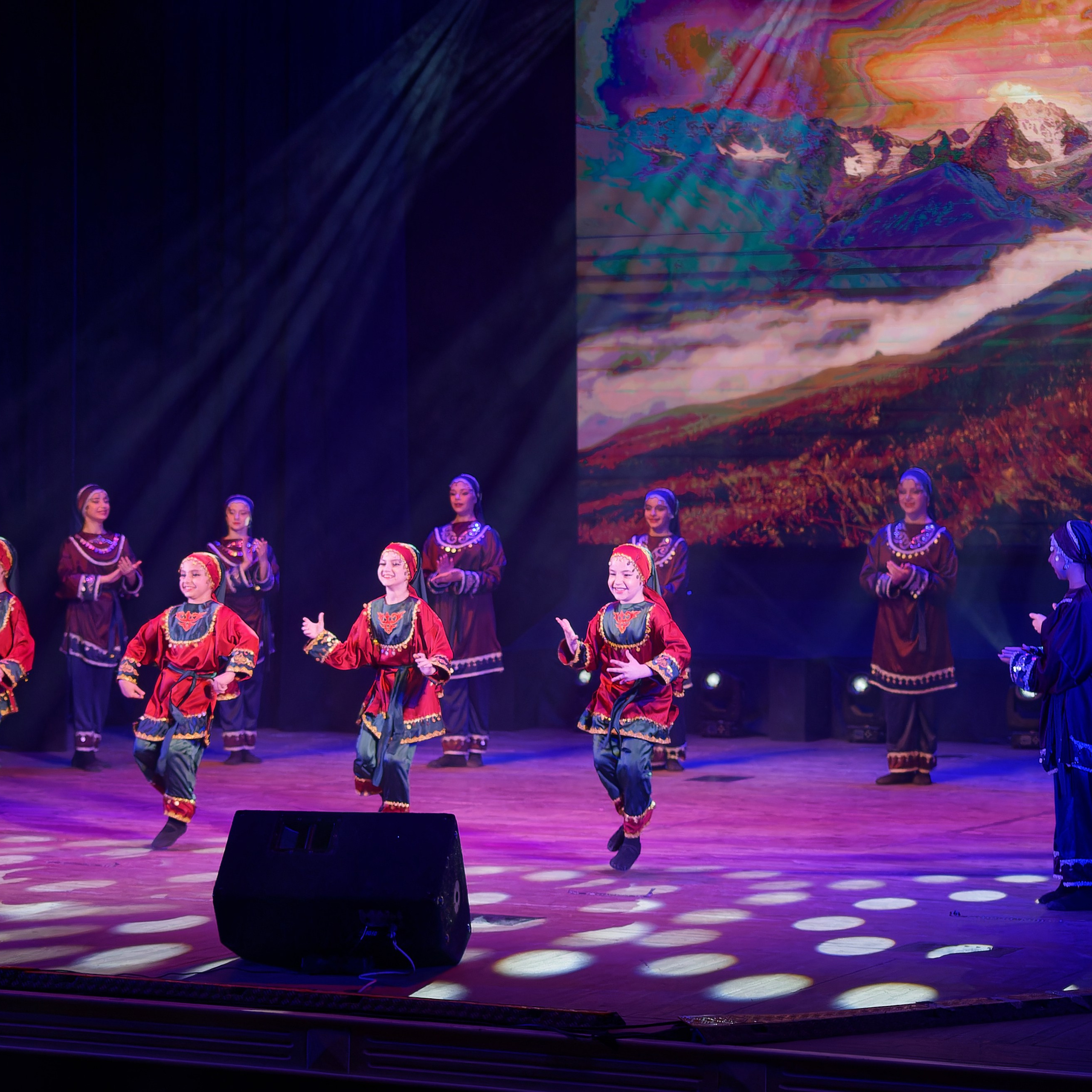 Дух Кавказа. Школа кавказских танцев. Главная