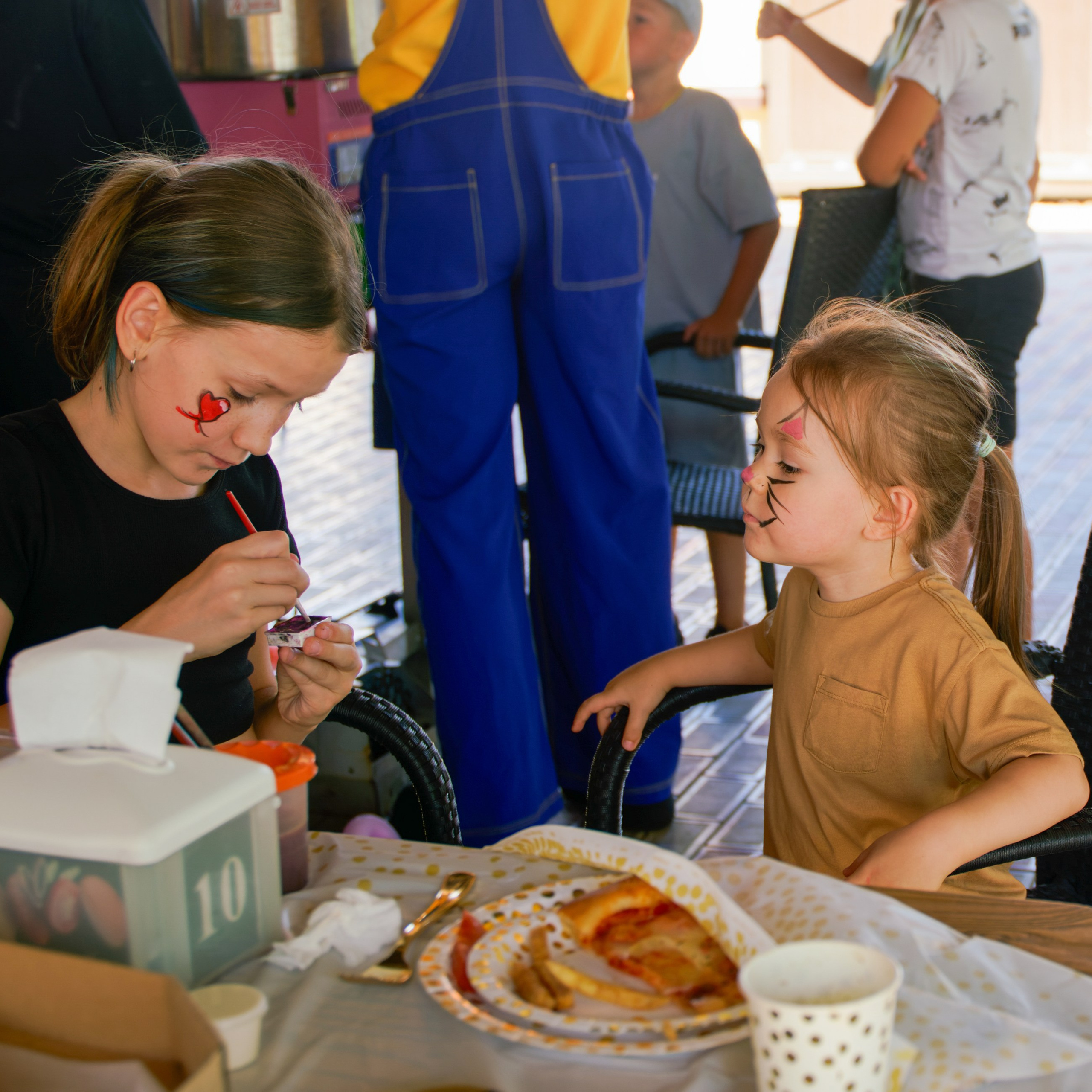 День рождения Ани. Главная
