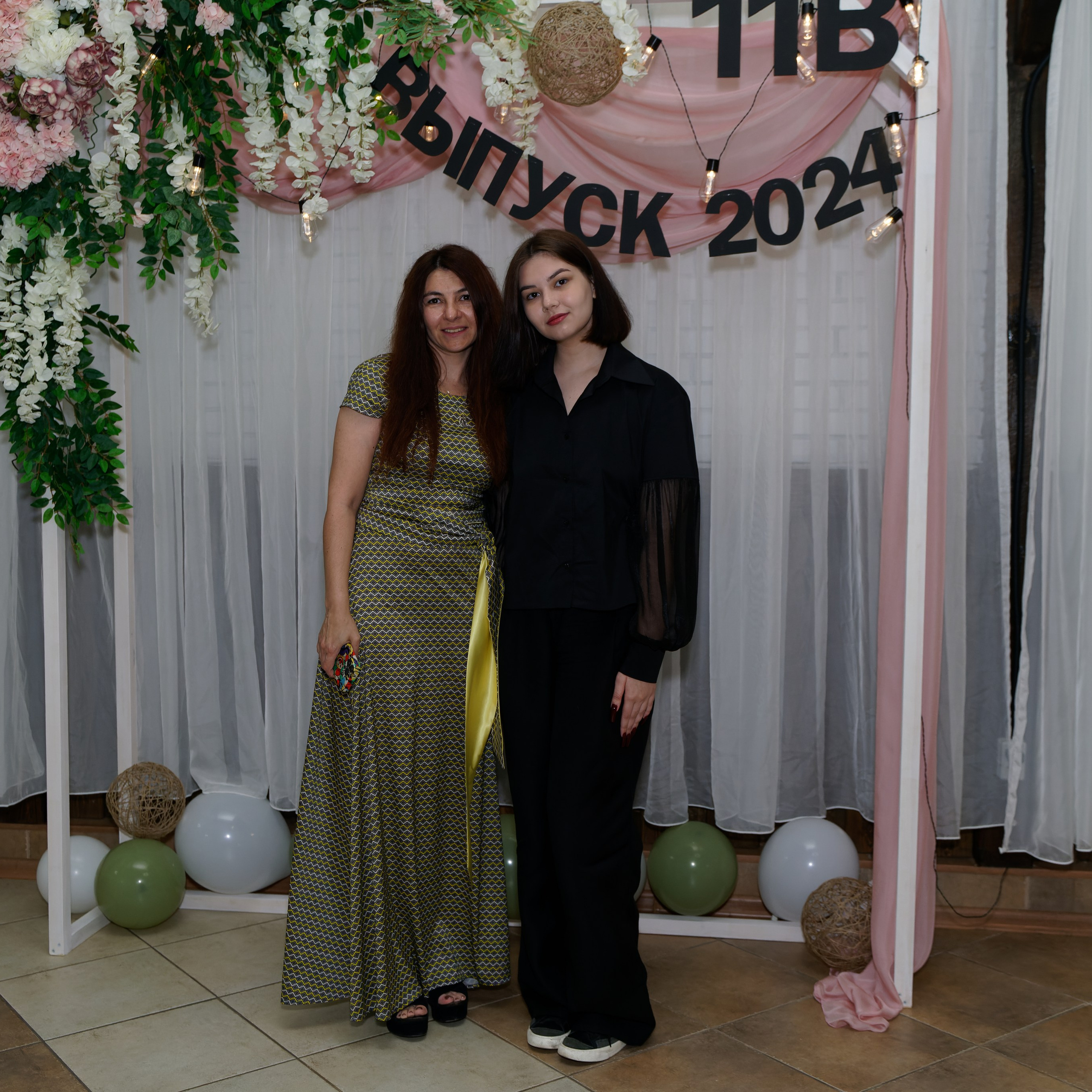 Выпускной 11В. Главная