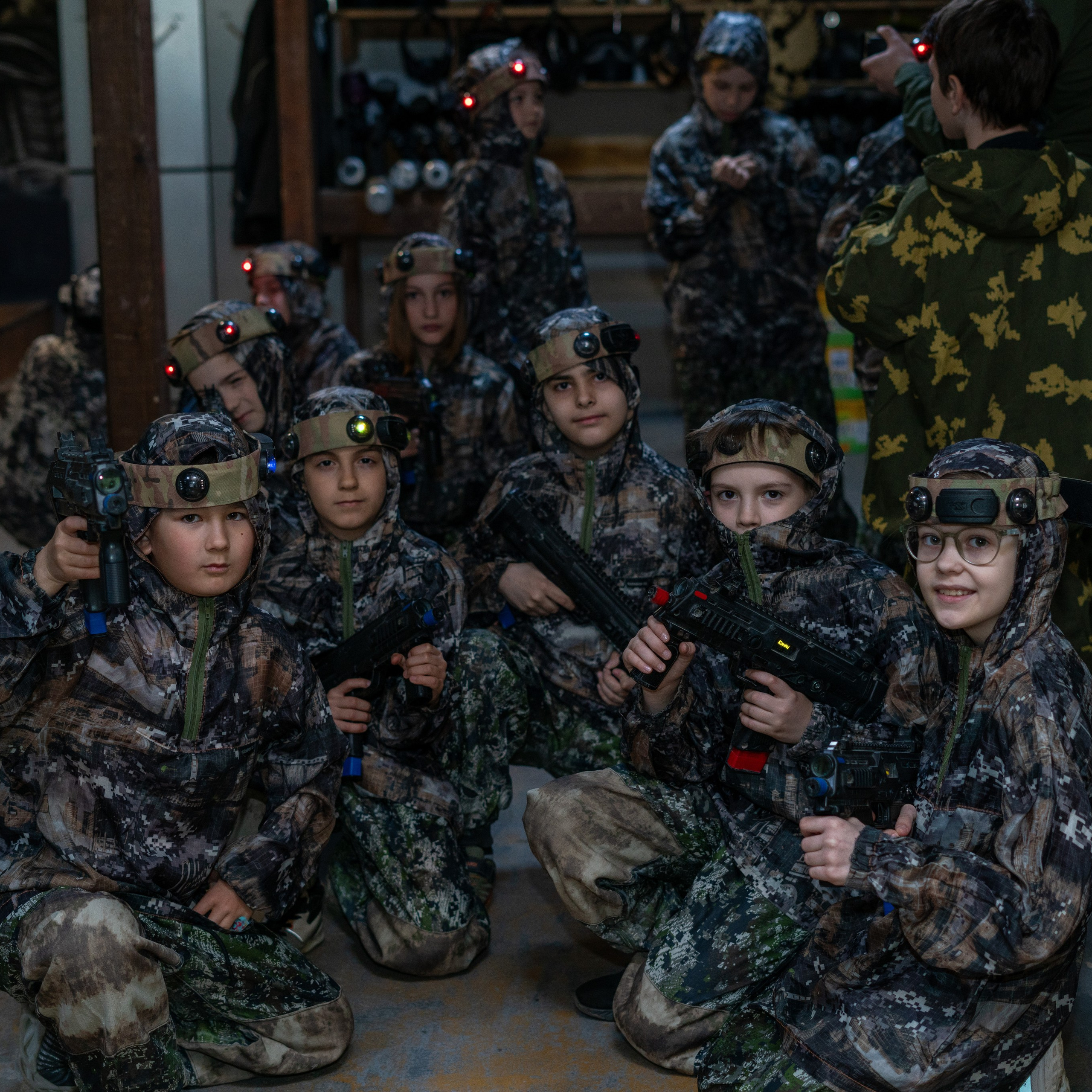 Лазертаг, Косте 10 лет. Главная