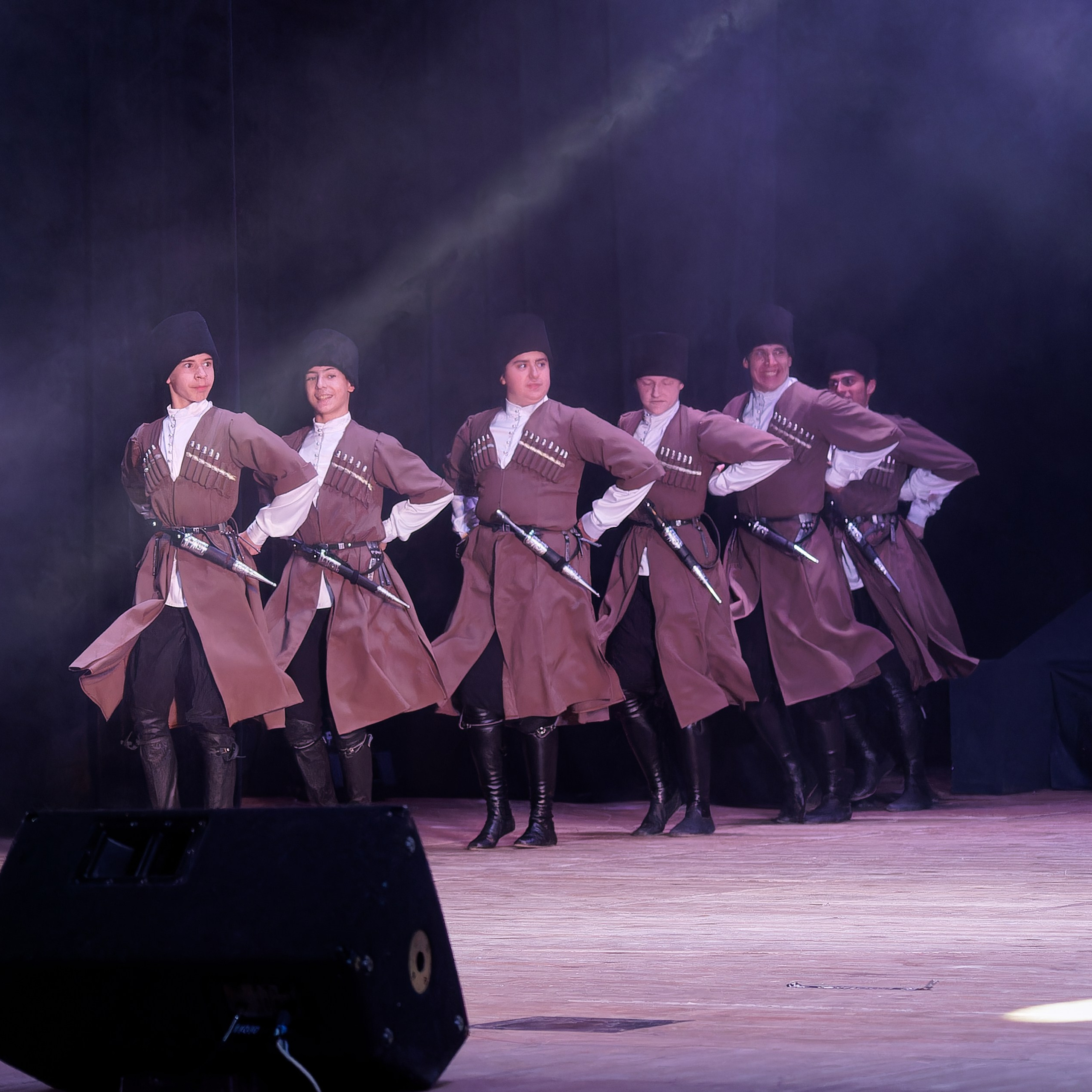 Дух Кавказа. Школа кавказских танцев. Главная