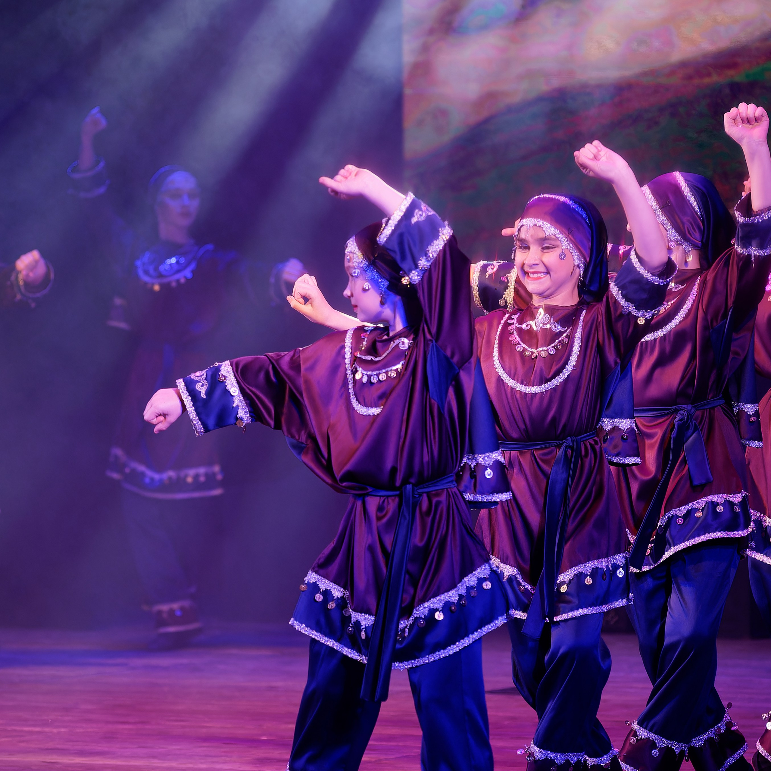 Дух Кавказа. Школа кавказских танцев. Главная