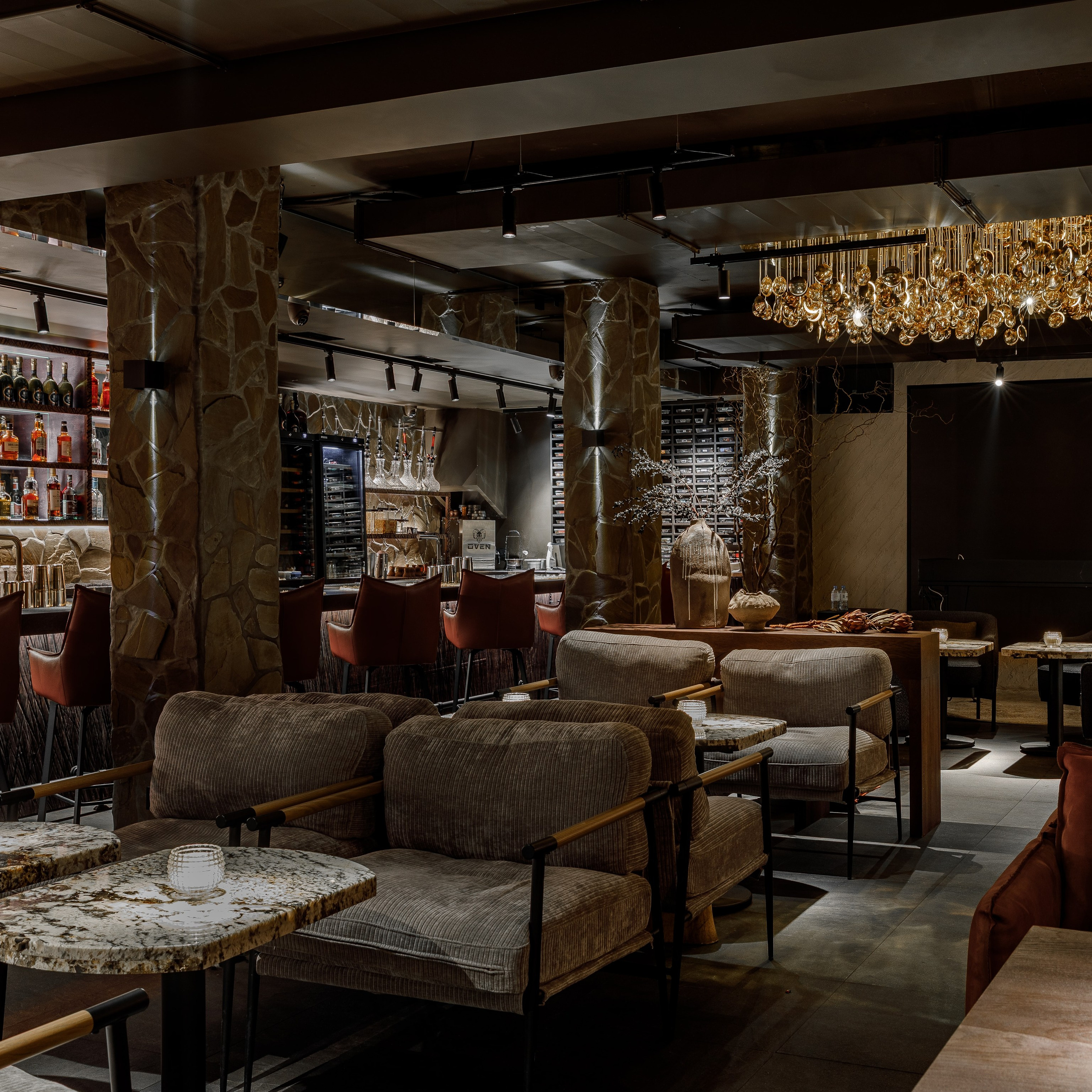 Интерьер ресторана Лёд и пламя. Дизайн-проект: Татьяна Голубева