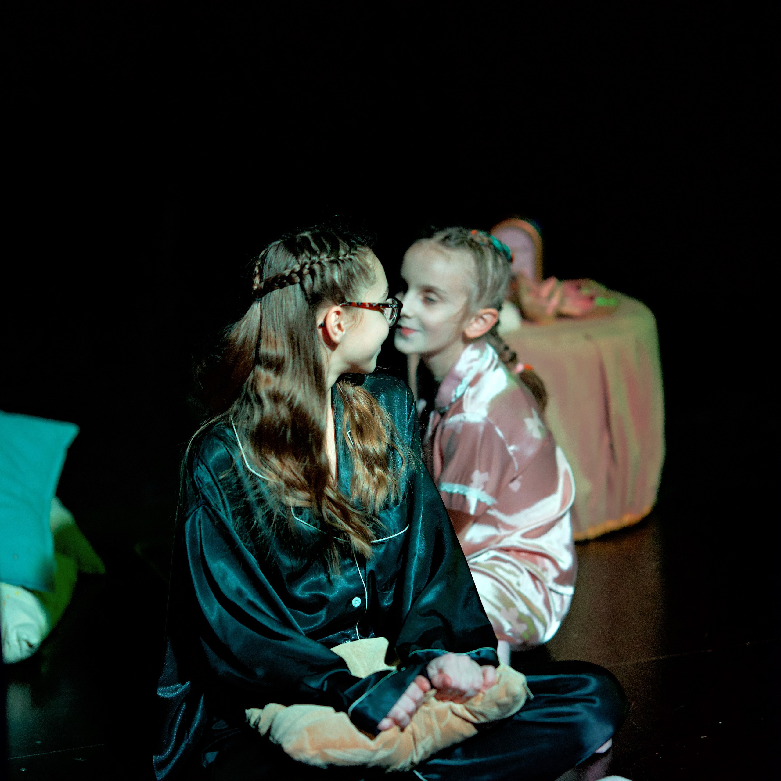 В шкафу с призраками