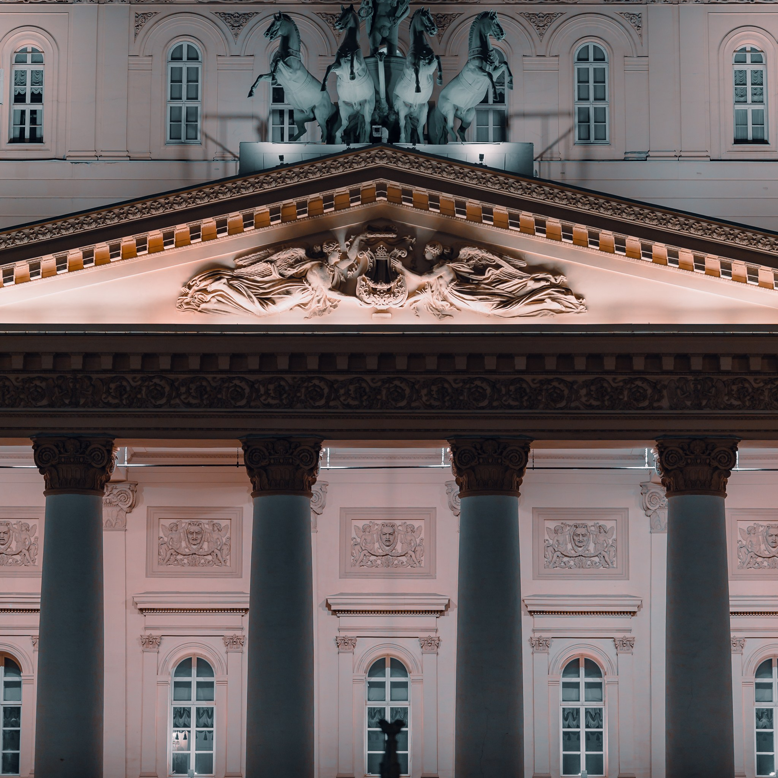 Прогулка, Москва, 11.2024. Фотограф Денис Болдинов. Москва