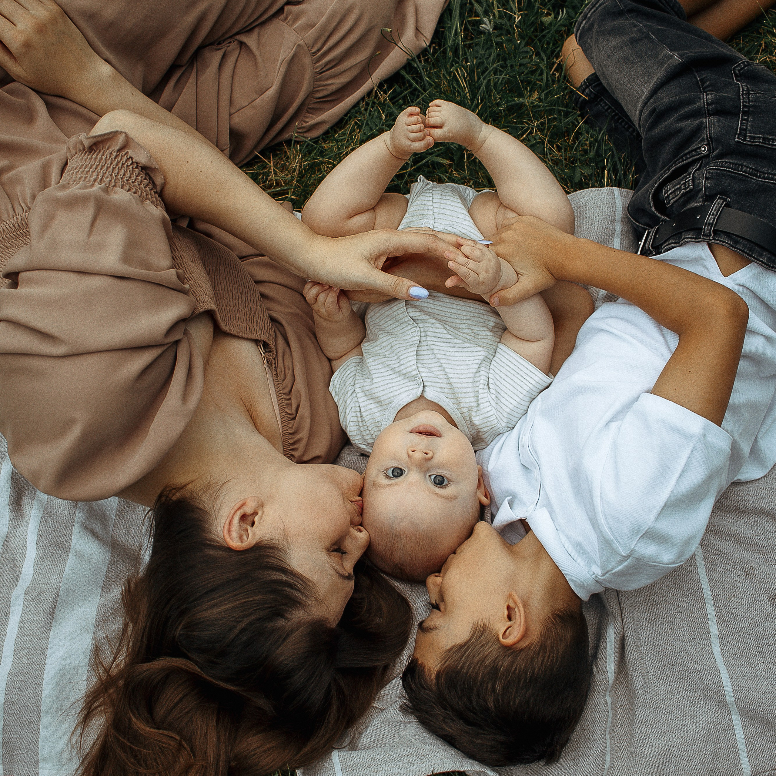 Семейное фото. Портфолио. Свадебный фотограф Варшава Лодзь Польша Елена Юцова