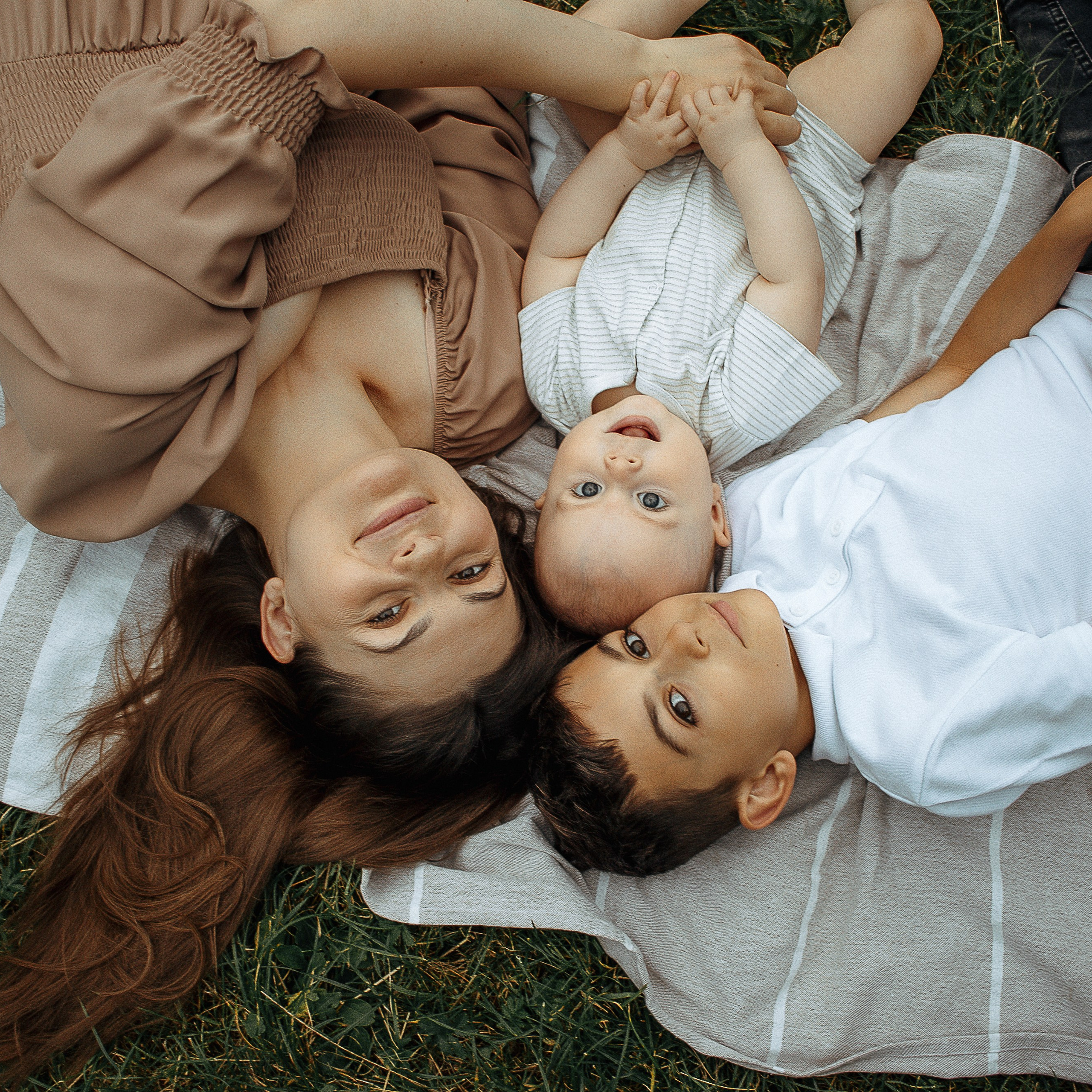 Семейное фото. Портфолио. Свадебный фотограф Варшава Лодзь Польша Елена Юцова