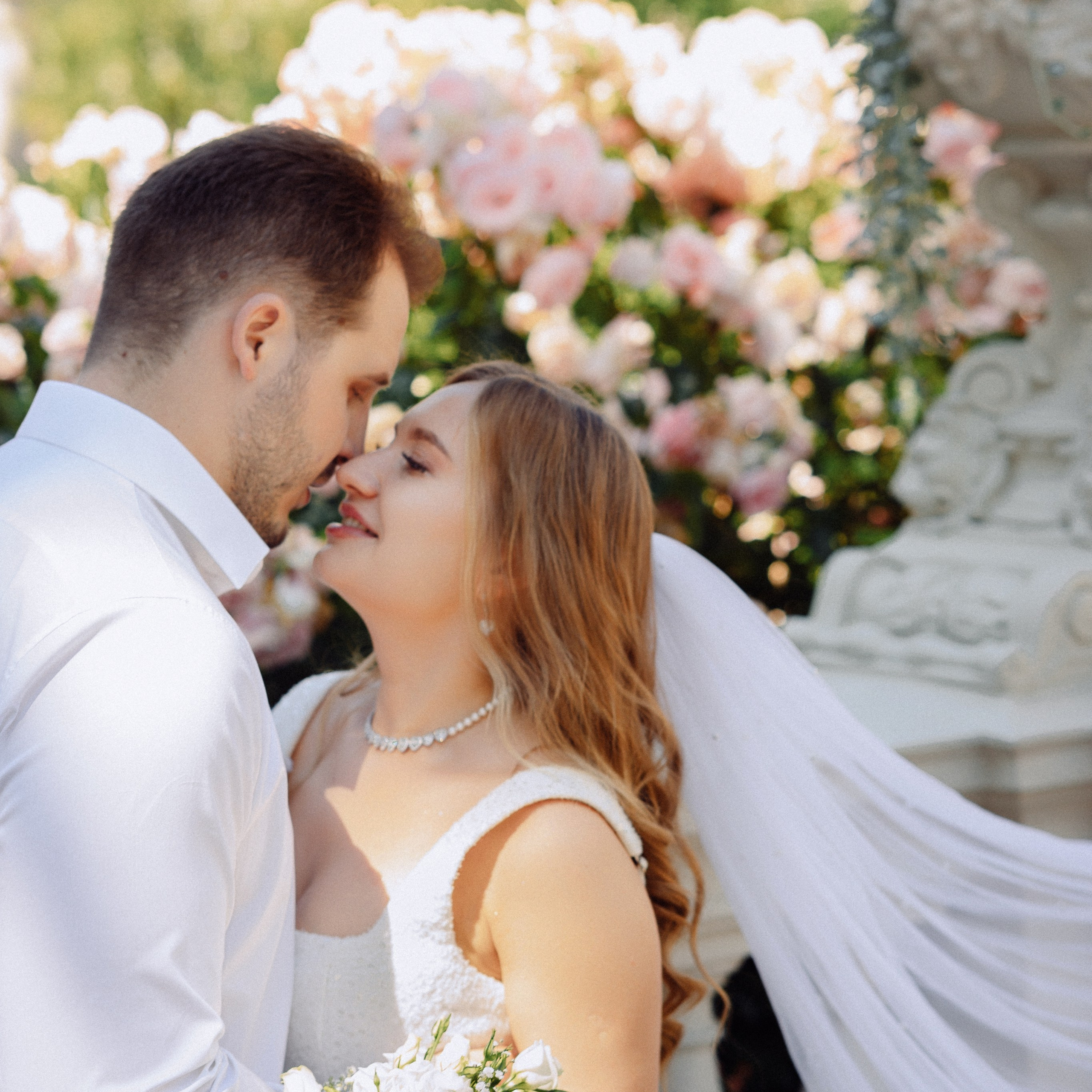 Ślubna sesja zdjęciowa w Pałacu Poznańskiego