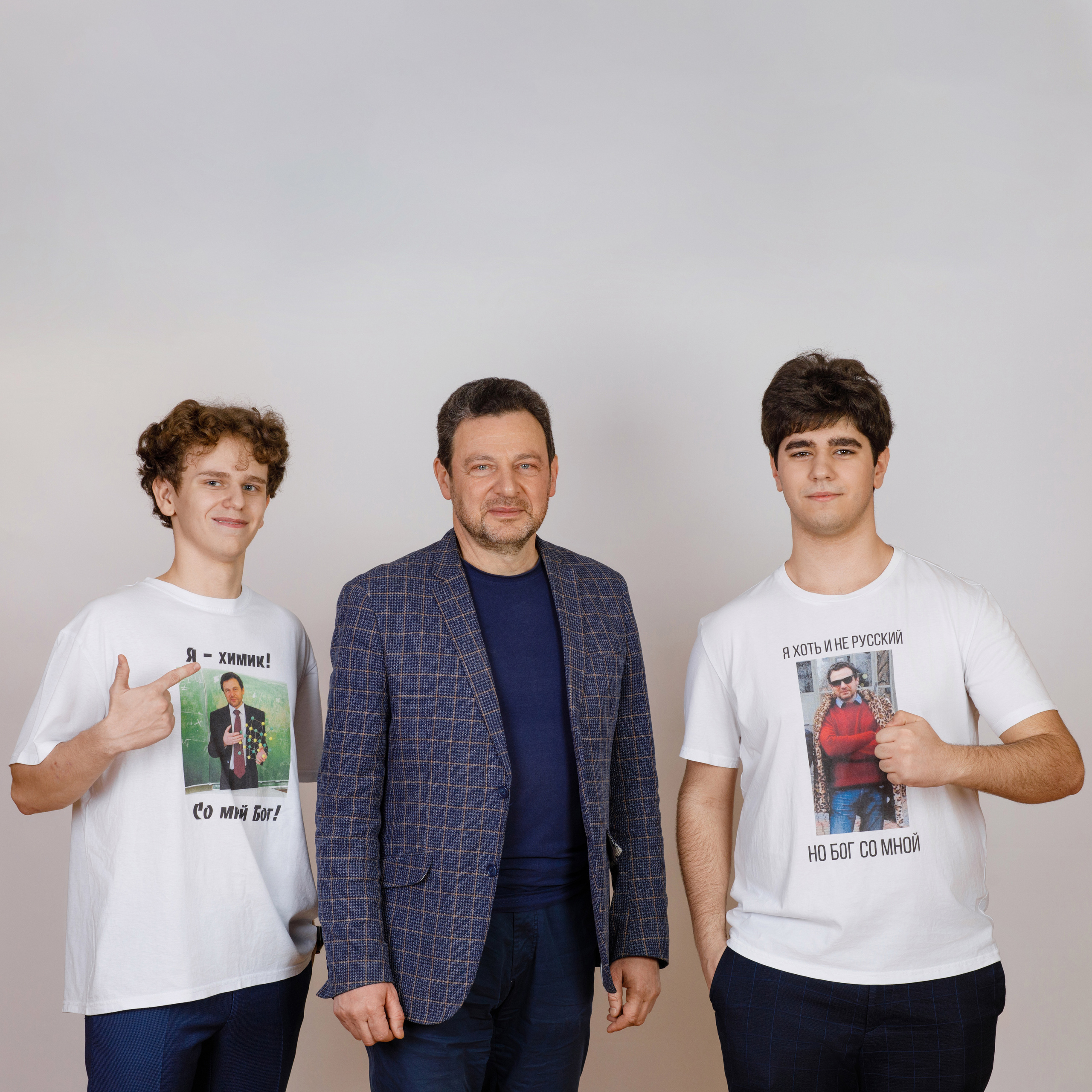 Альбомы Хит. Выпускные альбомы в Москве FOTOVMESTE