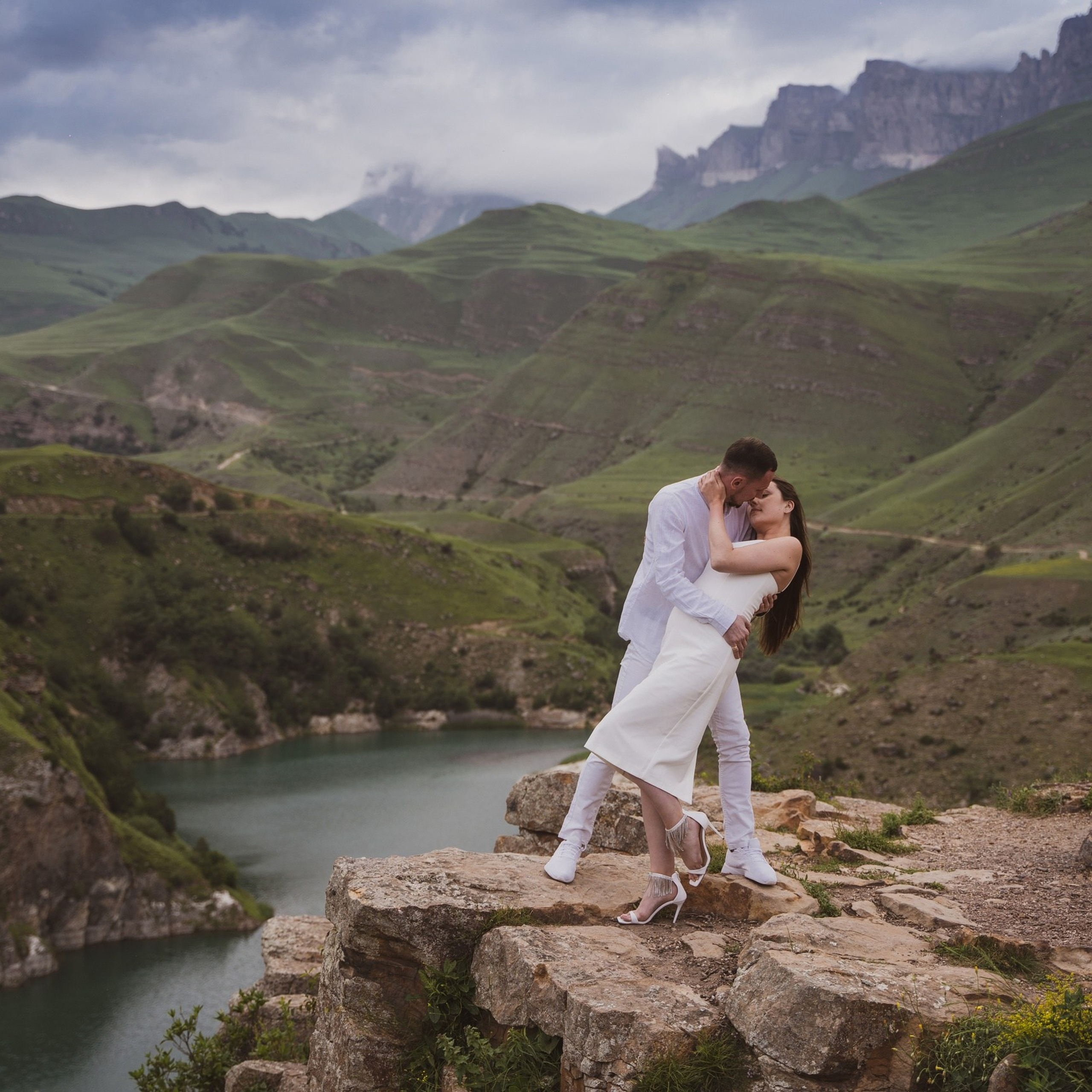 Отзывы на фотографа Пятигорск КМВ Горы. Фотограф КМВ|ГОРЫ Пятигорск Железноводск Ессентуки Кисловодск Домбай Архыз Эльбрус