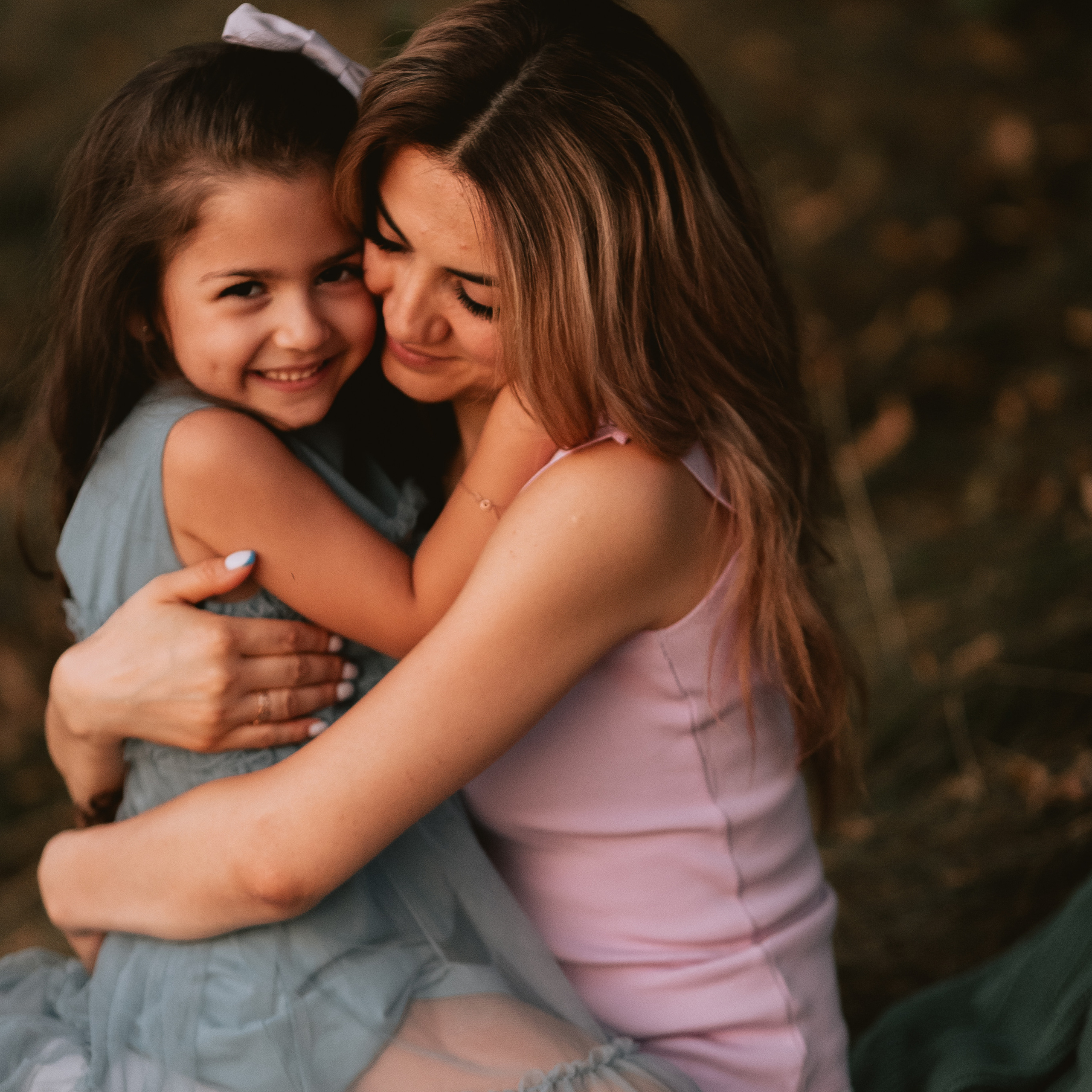 Гаяне и Вика