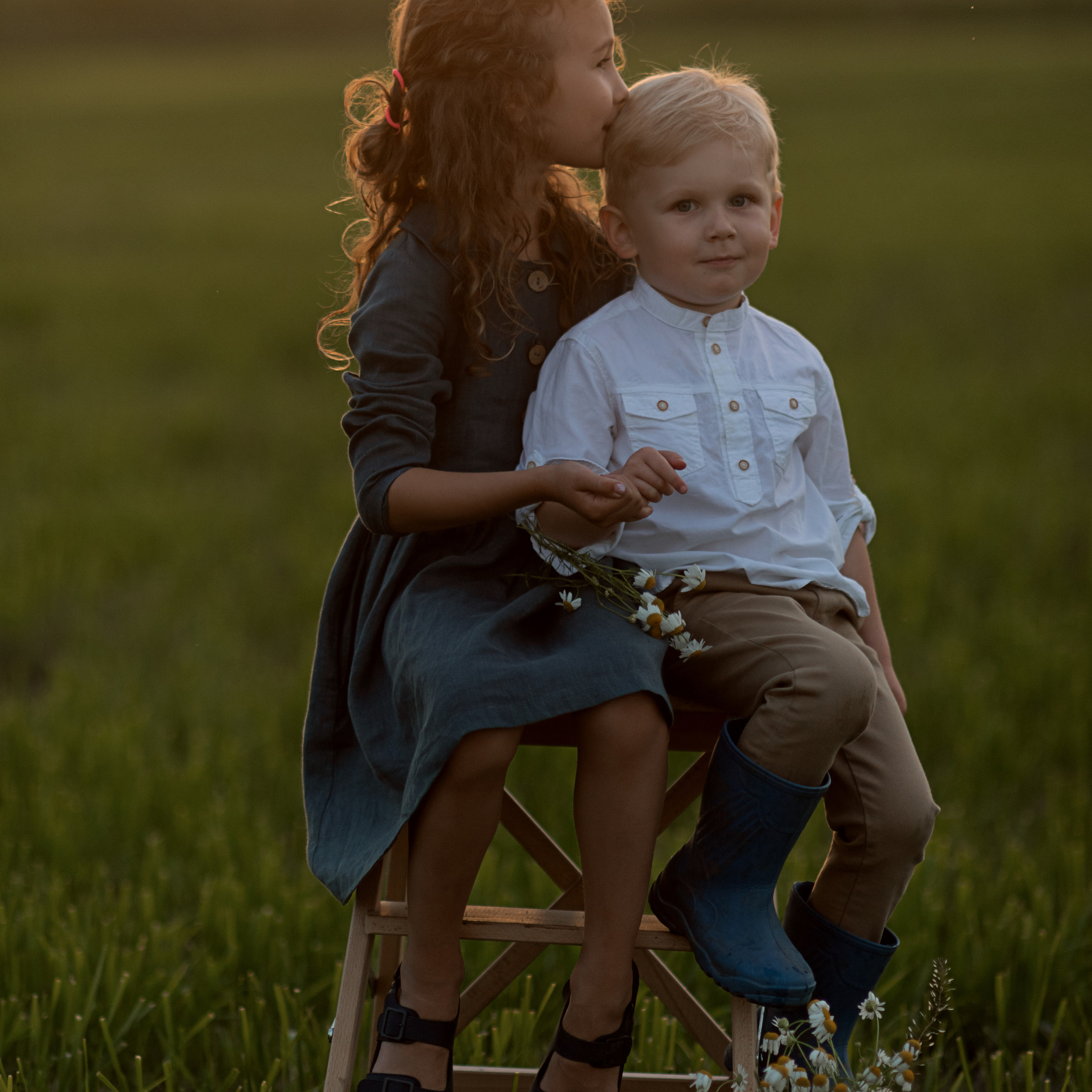 Брат и сестра