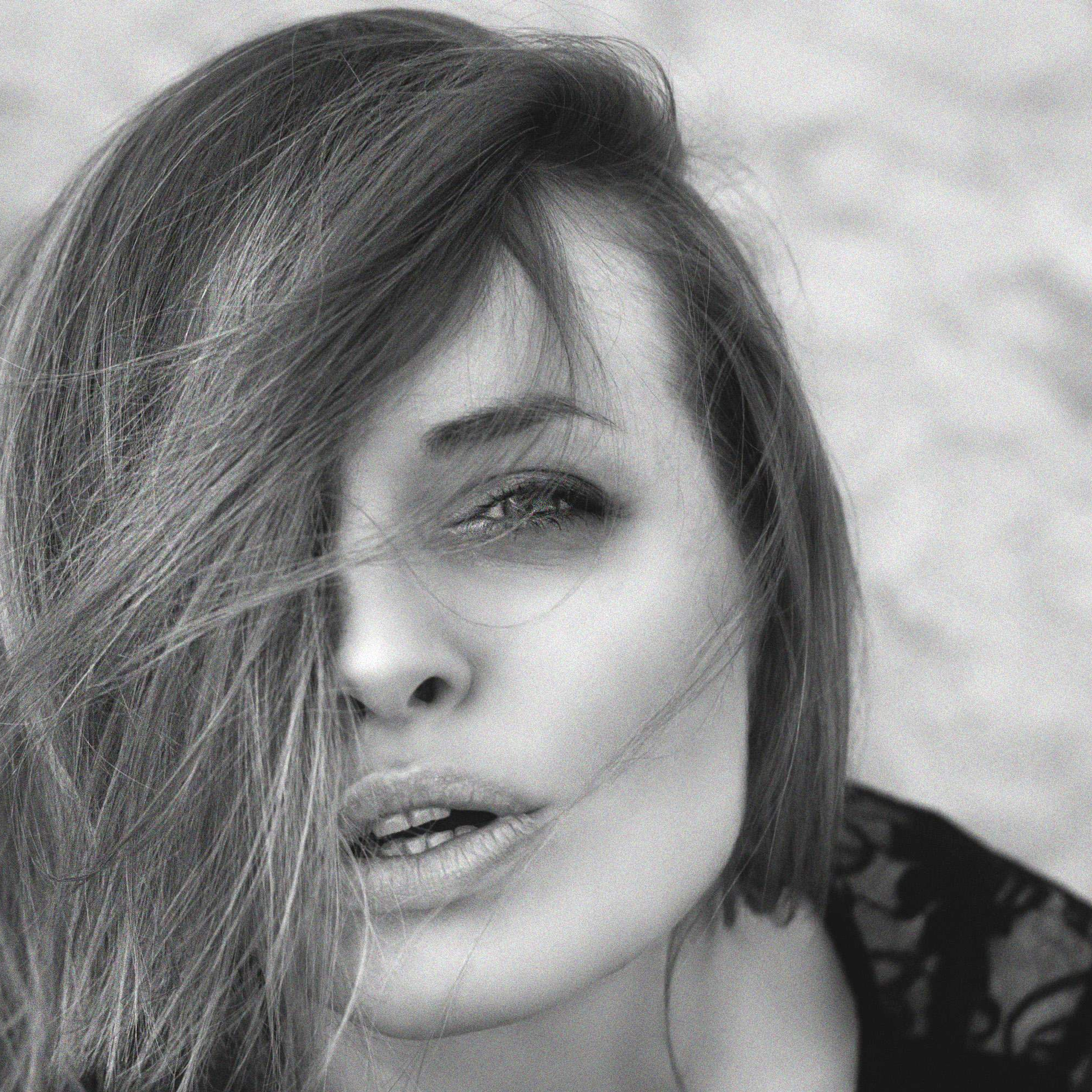 Женский портрет_ЧБ