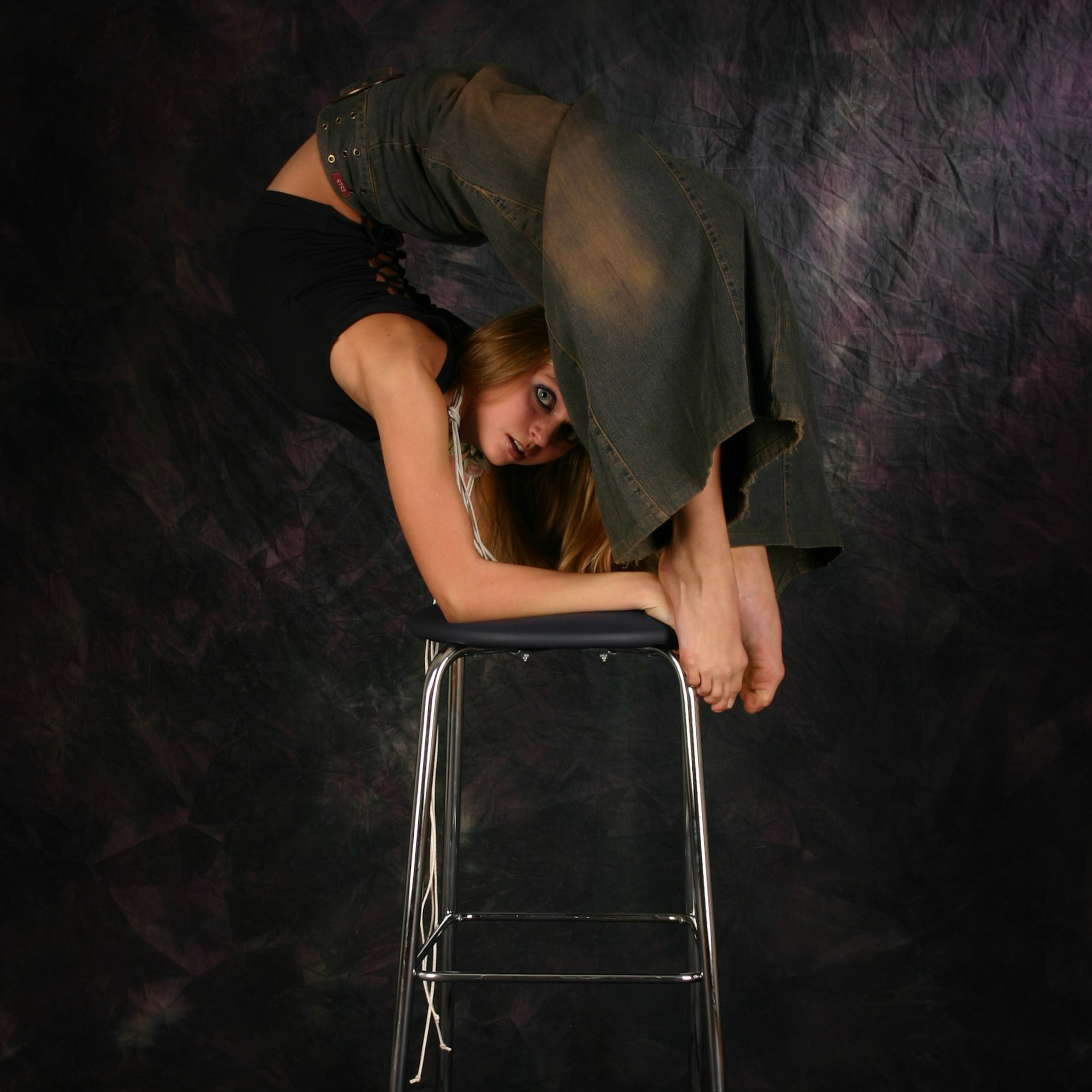 Гимнастка 001. Fantastic-Bodies photo performance