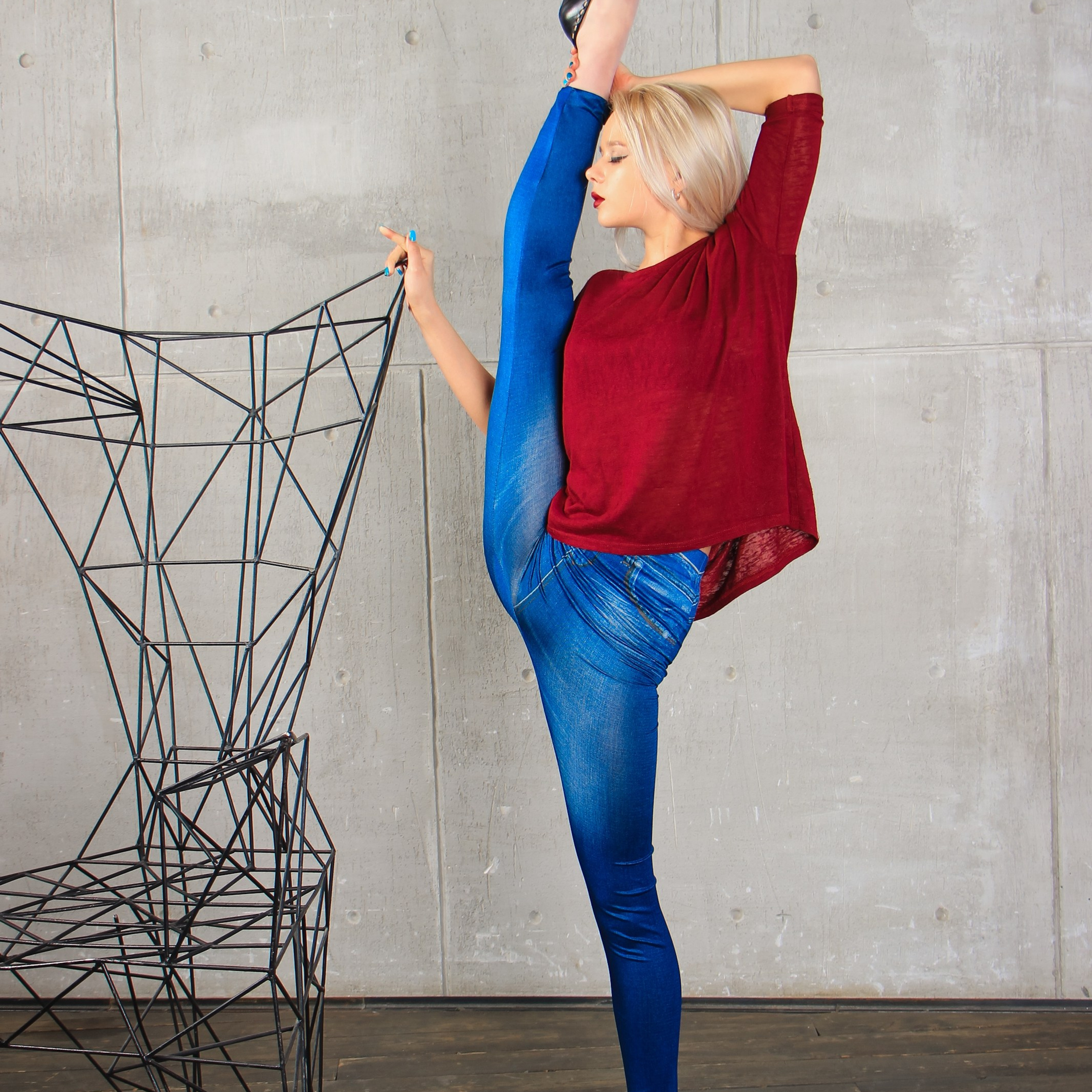 Гимнастка 010. Fantastic-Bodies photo performance